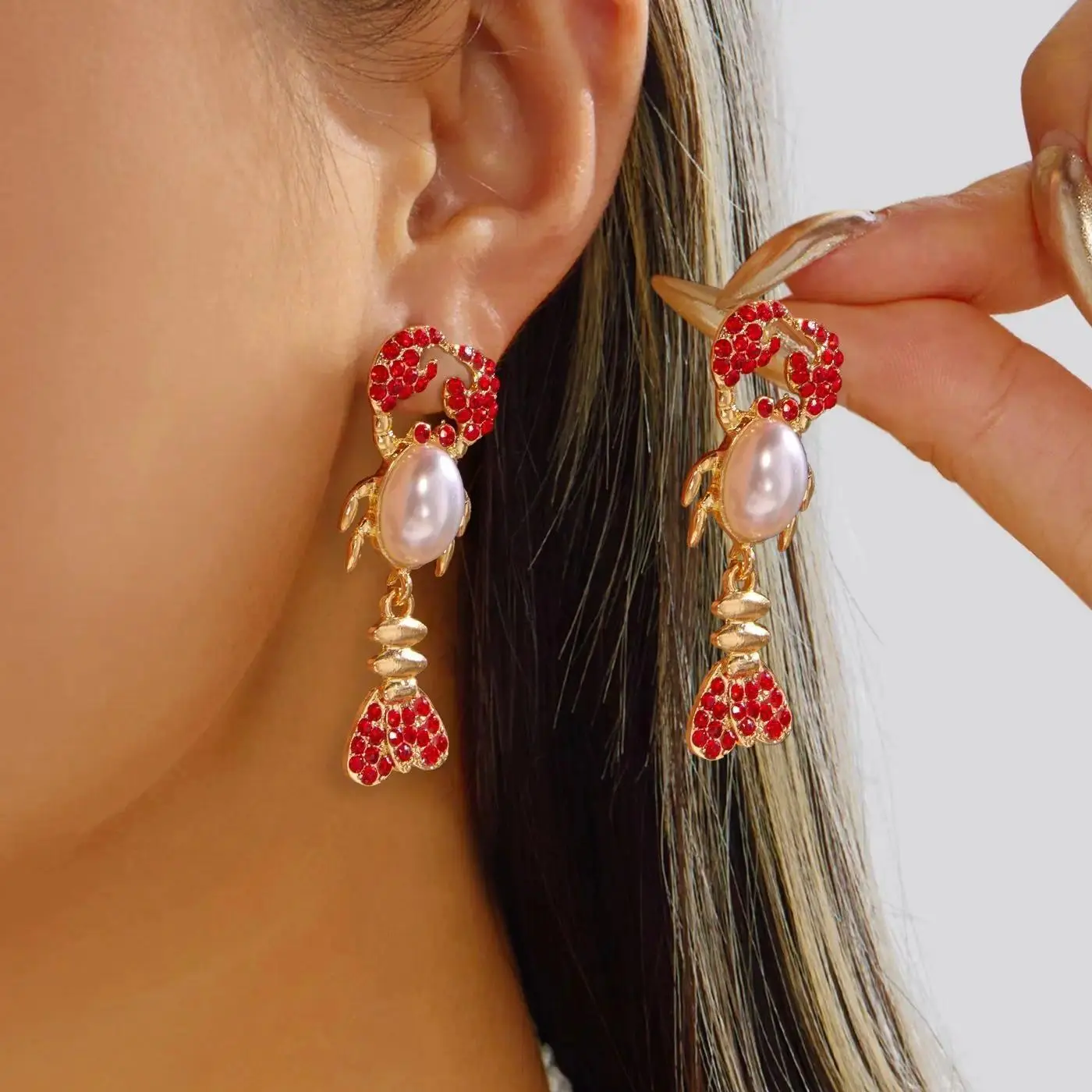 Ocean Theme Red Rhinestone Crab Lobster Drop Earrings For Women Exquisite Pearl Zircon Animal Earring Summer Beach Party Jewelry