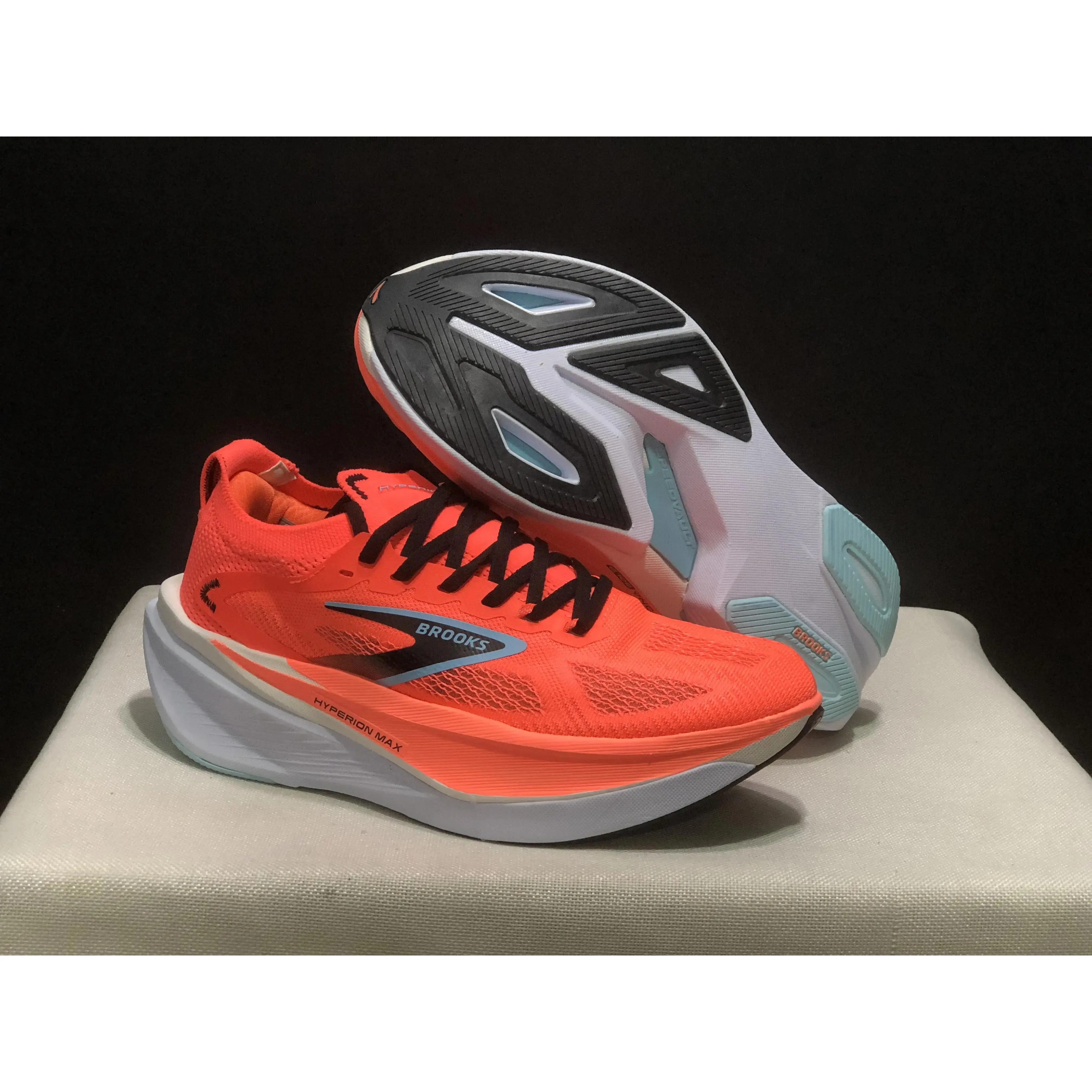 Hyperion Max 3 Carbon-Plated Racing Shoes, Lightweight Breathable Mesh Road Racer Sneakers for Men & Women, Marathon Competition Footwear