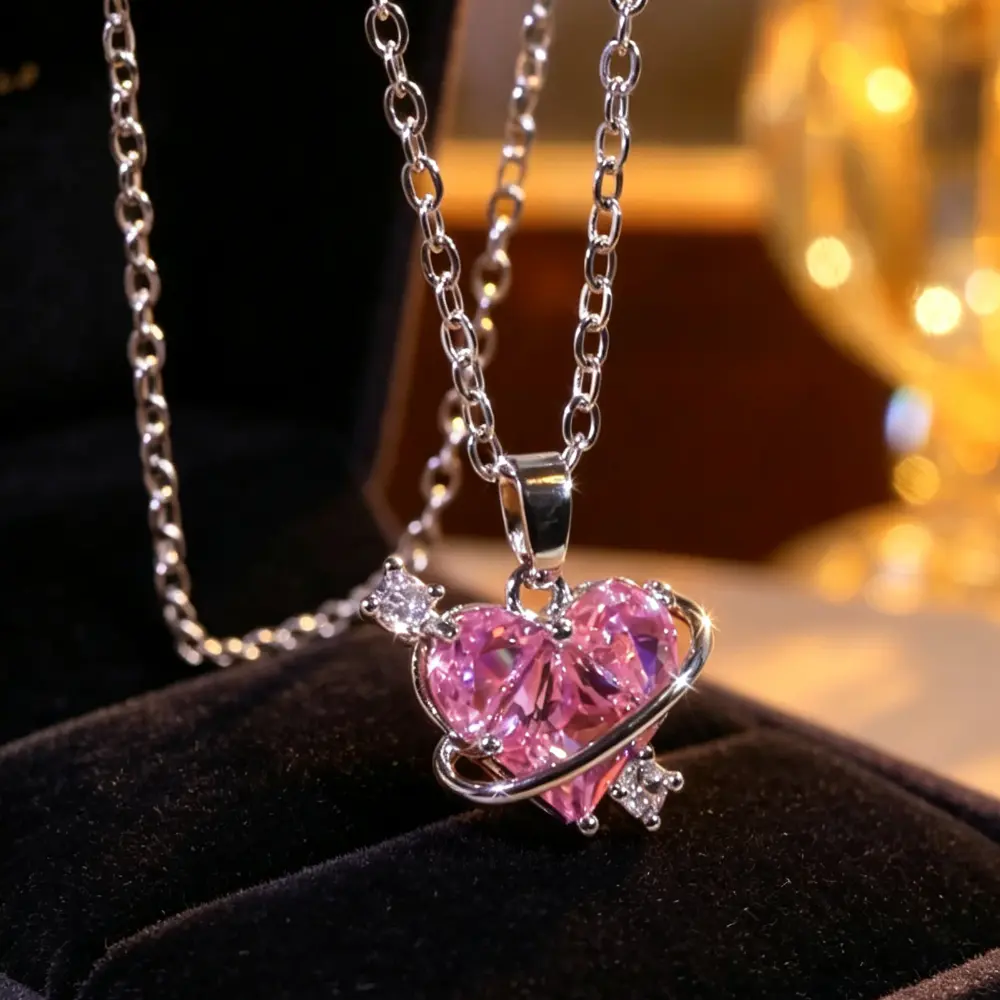 Heart Planet Pendant Necklace for Women, Romantic Cosmic Heart Charm Necklace, Delicate Adjustable Chain Fashion Necklace, Sweet Aesthetic Jewelry Gift for Birthday Valentine’s Day