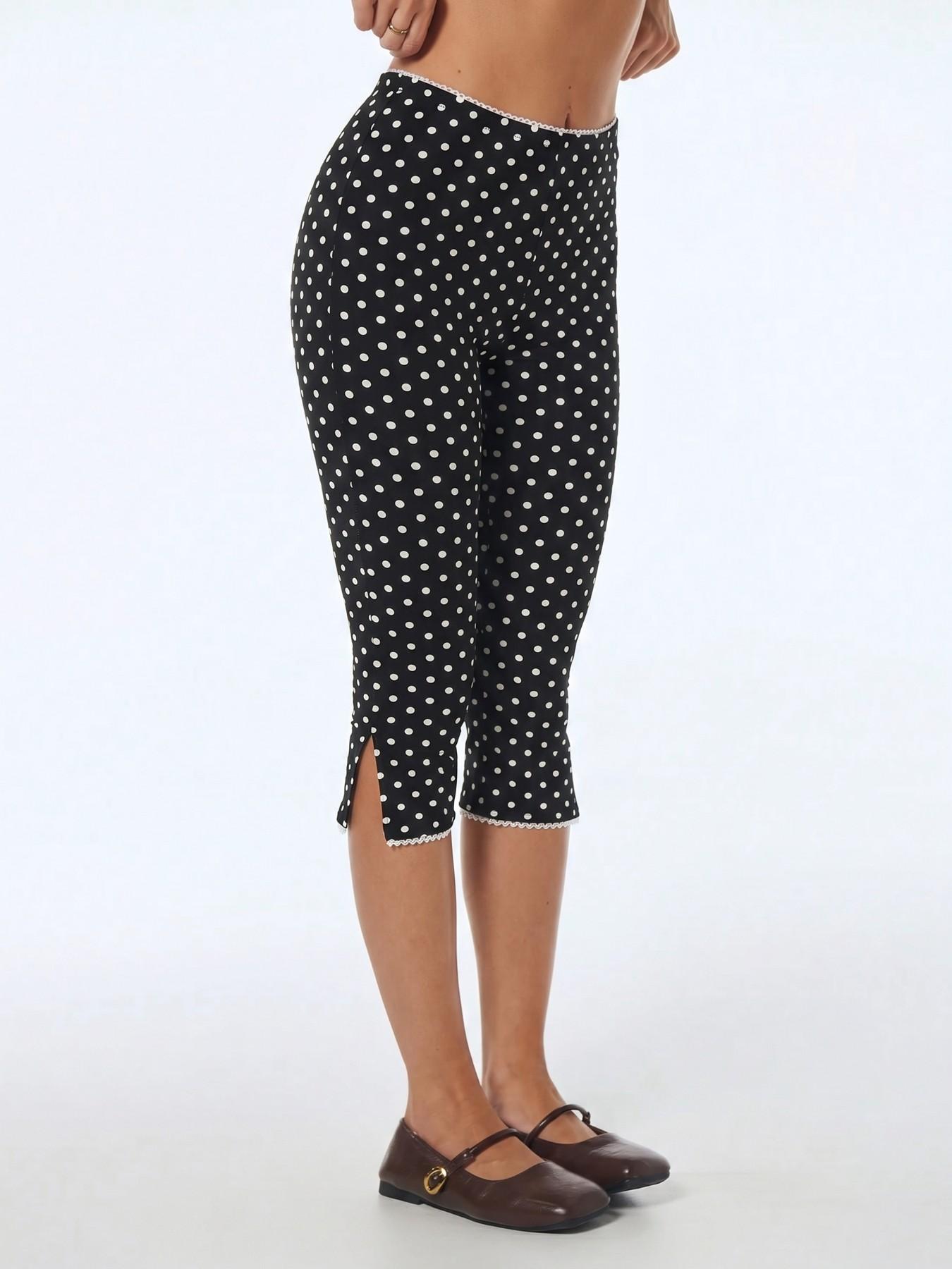 Women's Black White Polka Dot Lace Hem Capri Pants 2026 Y2K Retro High Waisted Slim Fit Casual Streetwear Summer Daily Trendy Going Out Stylish Bottoms Viral TikTok Fashion Essential