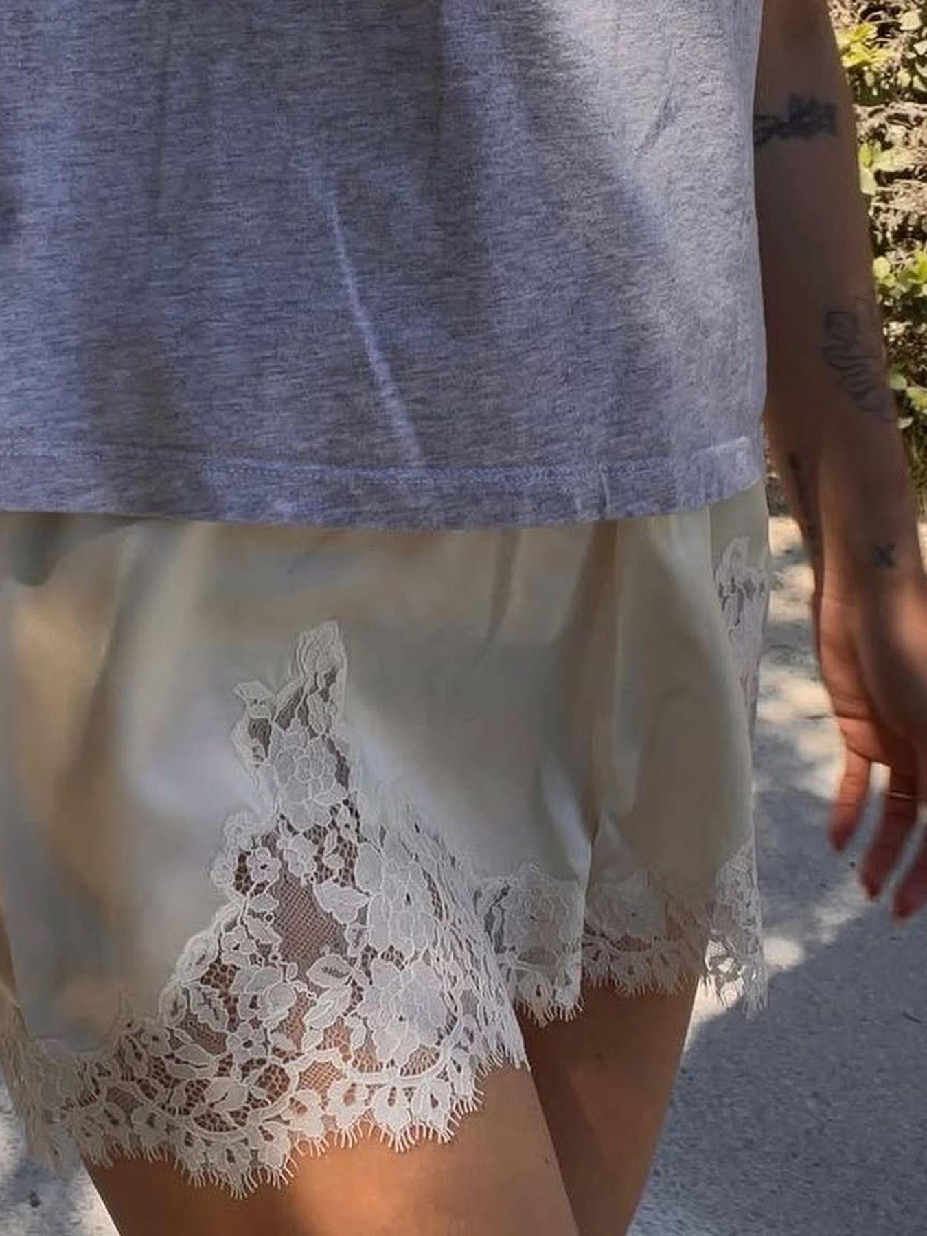 Women's Satin Silk Lace Shorts, Mid-Waist Mini Skirt, Luxurious Party Dress, French Style, Fashion Versatile Pants Women's Satin Silk Lace Shorts, Mid-Waist Mini Skirt, Luxurious Party Dress, French Style, Fashion Versatile Pants