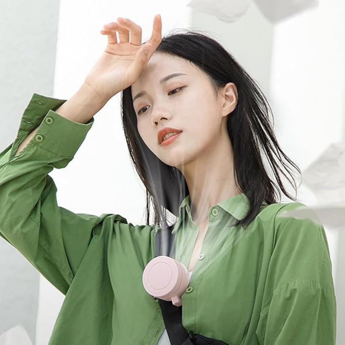 Portable Silent Mini Bladeless Fan Clip On, Mini Fan With Clip, 2025 New Adjustable 3-Speed Suspended Waist Fans, For Outdoor & Travel & Office, Travel Accessories, Gift