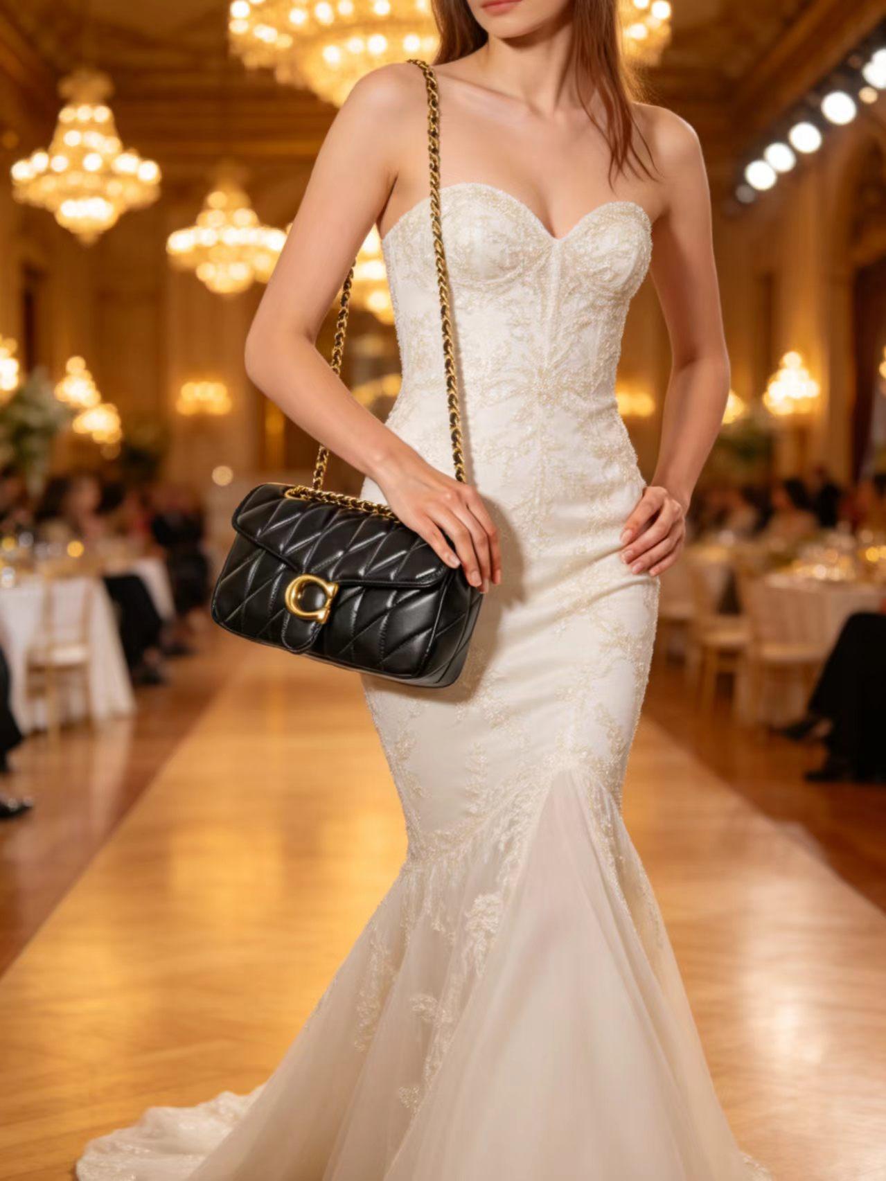 High-End Luxury Women's Bag, Rhombus Chain Fashion Fajita Underarm Bag, Versatile Classic Retro Single Shoulder Crossbody Bag