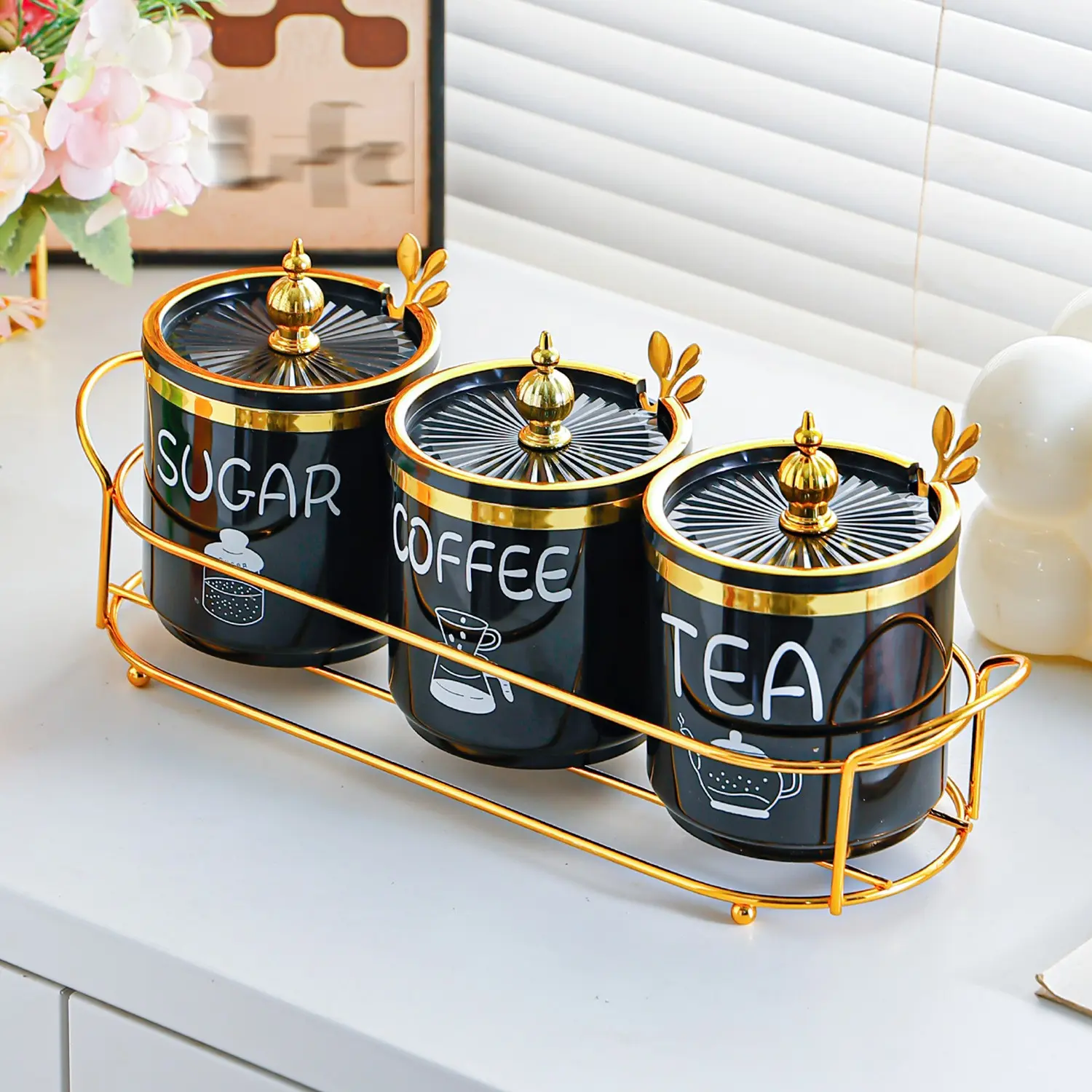 Plastic Spice Jar, Kitchen Storage Container, Plastic Containers Set, Sealed Food Keeper, Sugar Salt Pepper Bottle, Home Decor Accessory, Ideal for Parties & Gifts