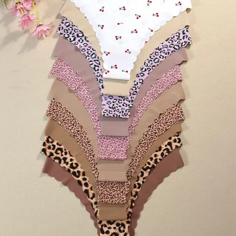 【Black Friday】Women's Wave Trim Leopard Print Panties, Comfortable Breathable Antibacterial Panties, Fitted for All Seasons, Intimates Panties