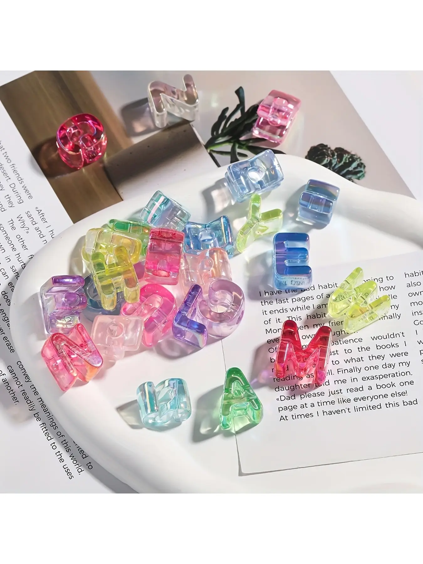 5Pcs Transparent Random Color Acrylic Letter Beads, 17.5*21mm Loose Beads, DIY Jewelry Accessories for Phone Charms, Bracelets and Necklaces Making