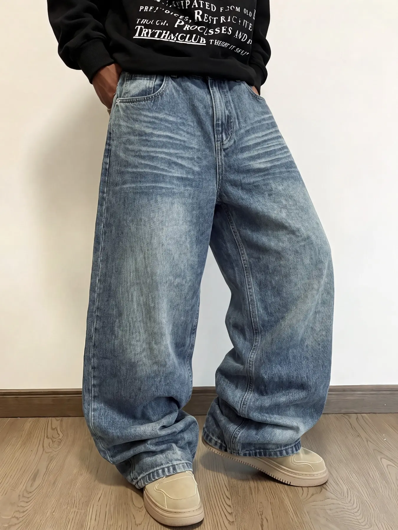 Men’s Loose Straight-Leg Jeans, High-Street Denim Pants, Vintage Washed Distressed Style, Comfortable & Versatile, All-Season Wear