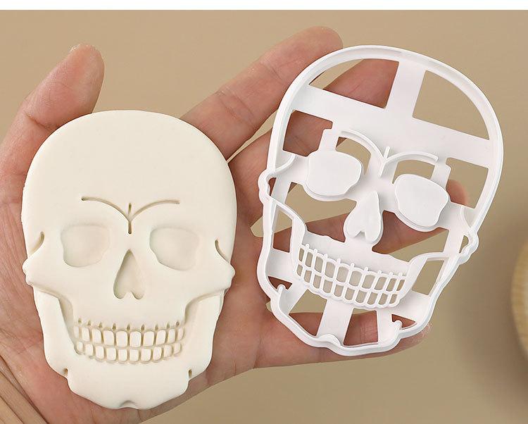 2Pcs Skull-shaped cutter mold, 3D Print cookie molds,suitable for parties,Halloween,reusable,baking essential tools