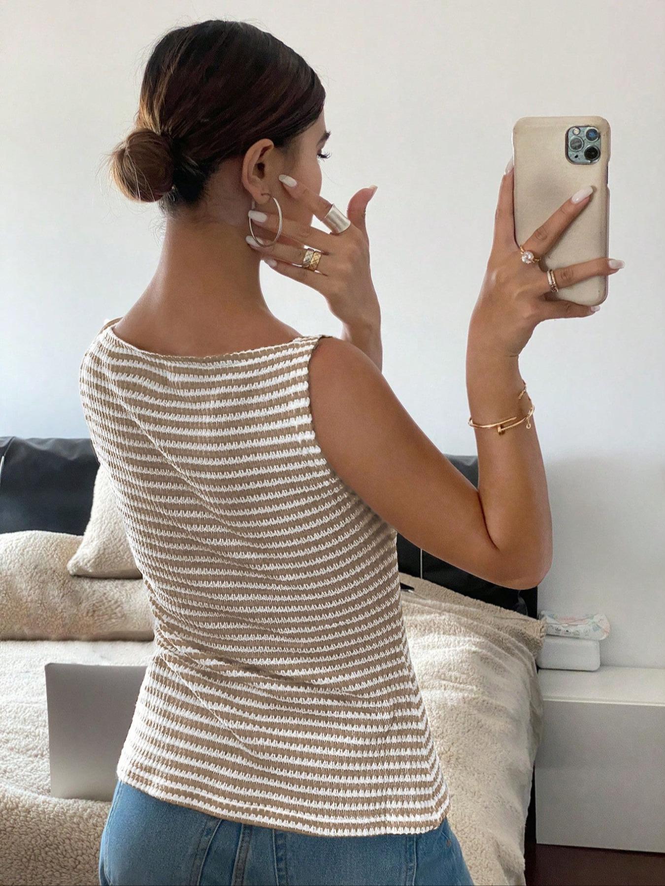 Women's Button Stripe Vest Jacket, Elegant Casual Fitted Sleeveless Top for Daily Wear, Ladies Clothes for Summer