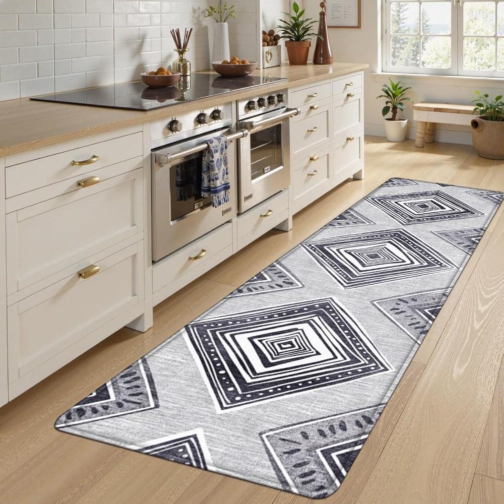 1PC， Black and White Diamond Geometry Patterned strip rugs, home décor, bathroom mats, entryway mats, bathroom non-slip mats, indoor entrance rugs, bedroom bedside mats, kitchen mats, hallway rugs, flannel sponge rugs, hallway runner rugs