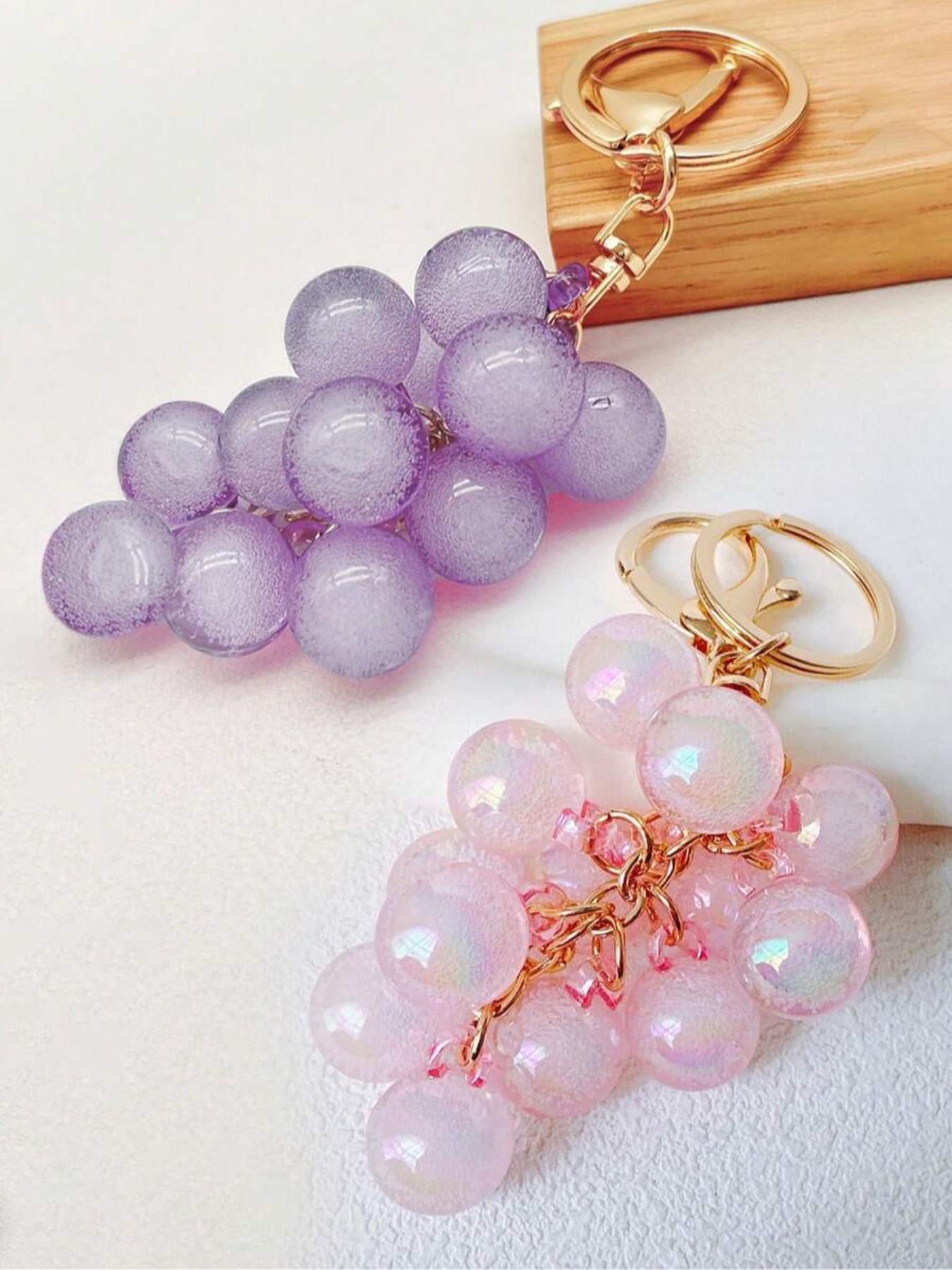 Resin Transparent Beaded Grape Pendant,Grape Keychains Bubble Jelly Grape Cluster Keychains,Decorative Accessories Fruit Grape Bag Chain Pendant Amethyst Grape Charms Schoolbag Decoration Backpack Keychain Gift, Keychain for bags