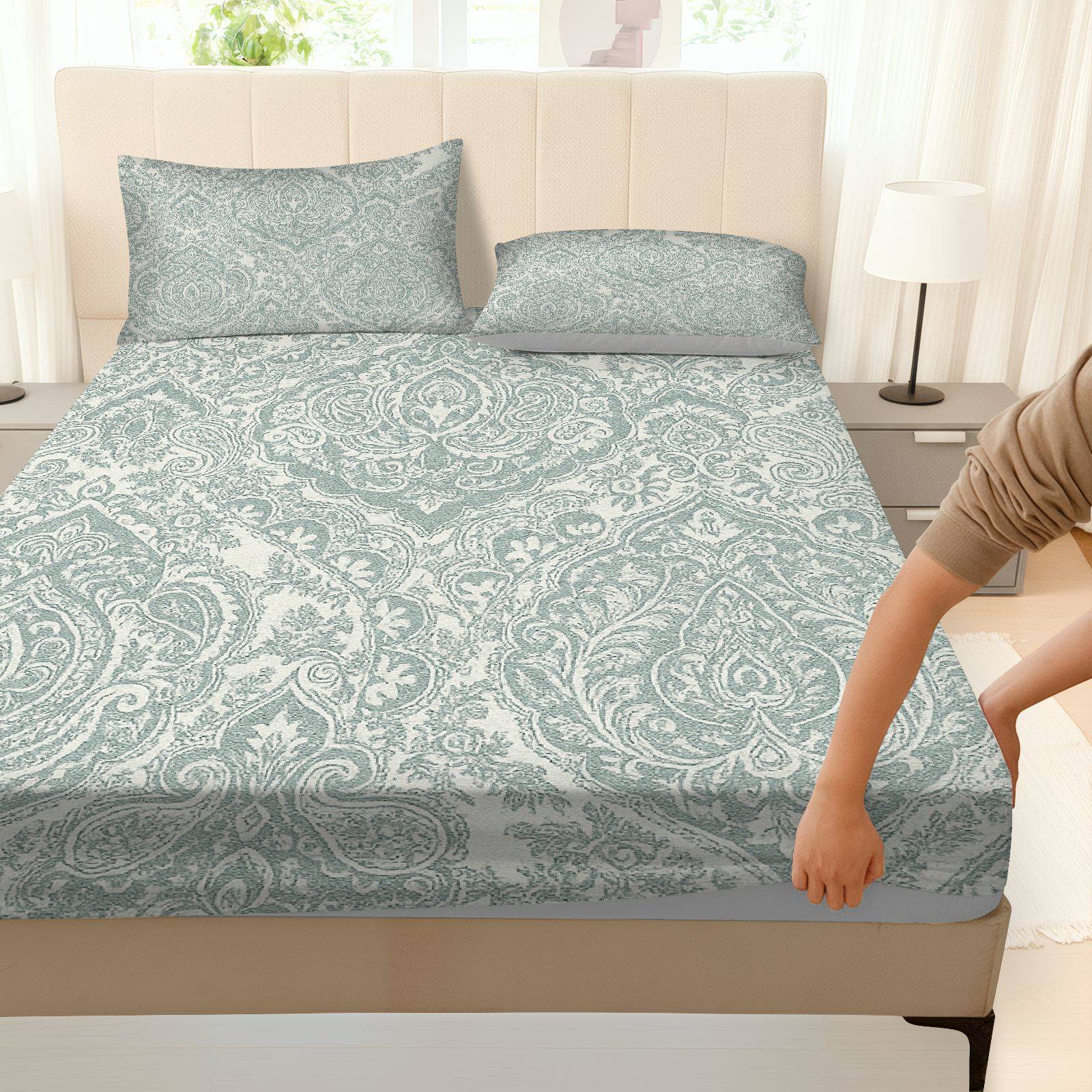 3Pcs Damask Pattern Elegant Luxury Fitted Sheet Three Piece Set (1*Fitted Sheet+2*Pillowcases, Coreless), Home Decor theme, Decorative Bedding Set, Mattress protector Soft, Breathable, Decorative Bedsheet Sets, Breathable Sheets