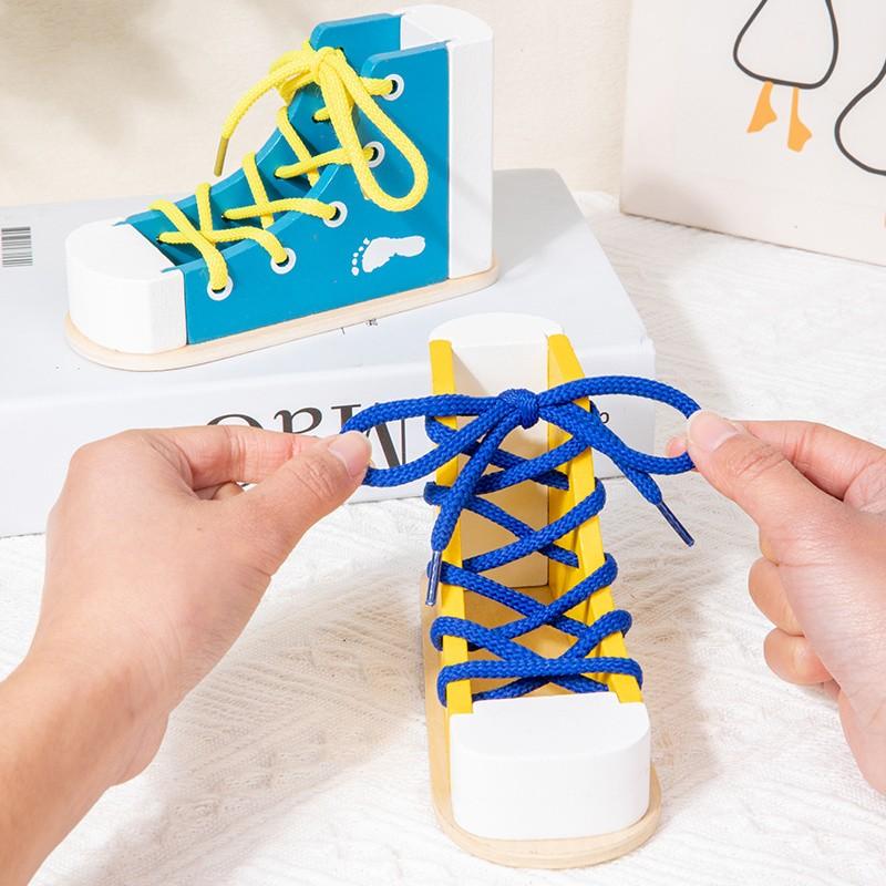 Wooden Shoe Lacing Toy, Shoe Laces, Educational Craft Kit for Kids, Creative DIY Project, Perfect Gift for Children, Enhances Fine Motor Skills
