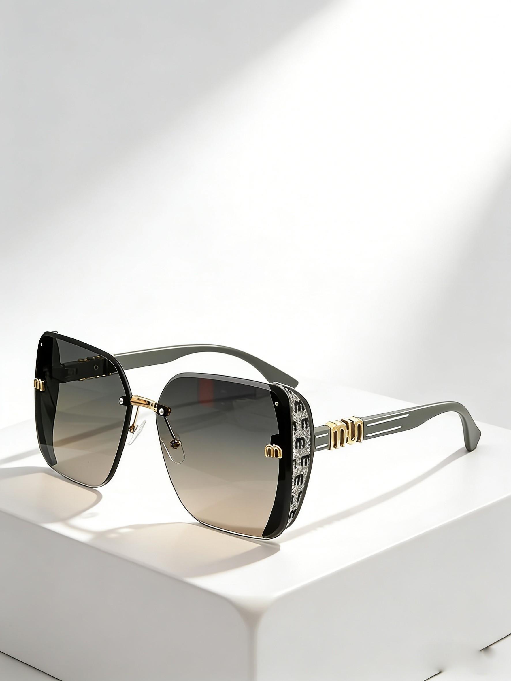 2026 Y2K Square Sunglasses Women Men | Trendy Oversized Sun Glasses | Viral Aesthetic Eyewear for Streetwear Photography Festival