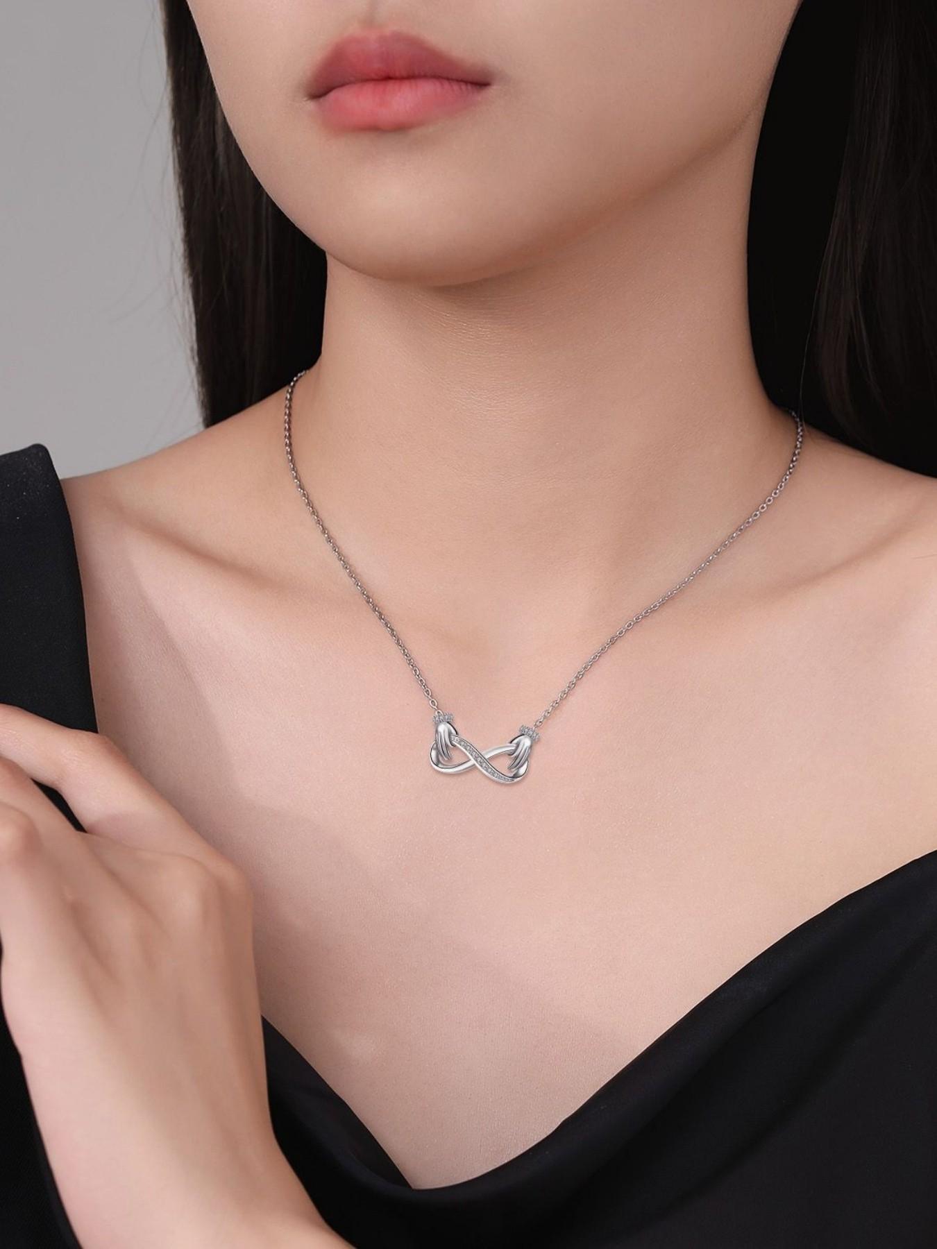 Infinite Hold · Heart Glow Original infinity symbol necklace, premium and versatile.Paired with a surprise double-door preserved rose jewelry gift box.Ideal gift for birthdays, Mother’s Day and Valentine’s Day.
