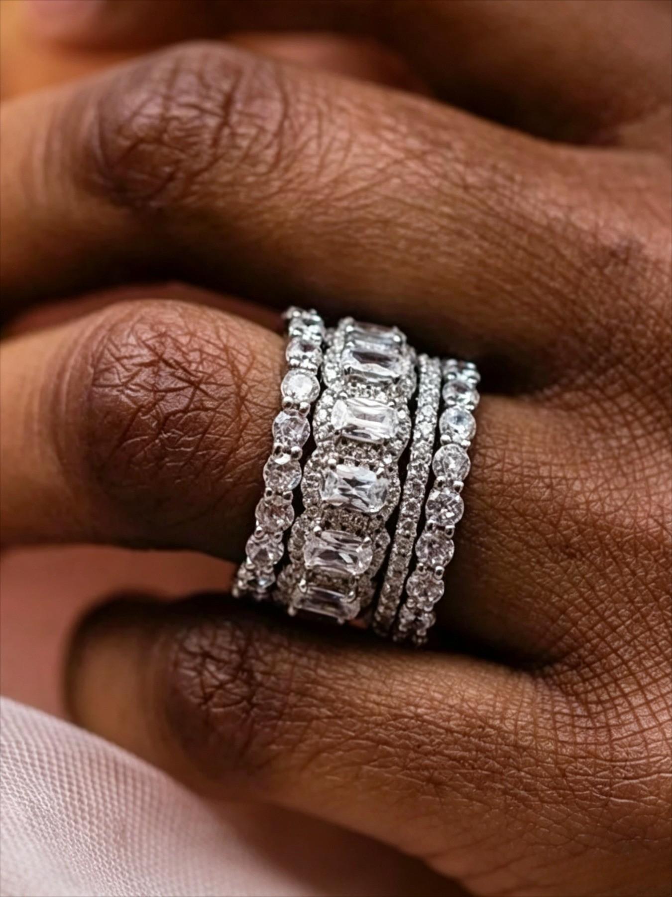 4pcs/set Luxury Inlay Shiny Zirconia Ring Set for Women Wedding Banquet Party Magnificent Stacking Jewelry Valentine'S Day Anniversary Gift Statement Rings