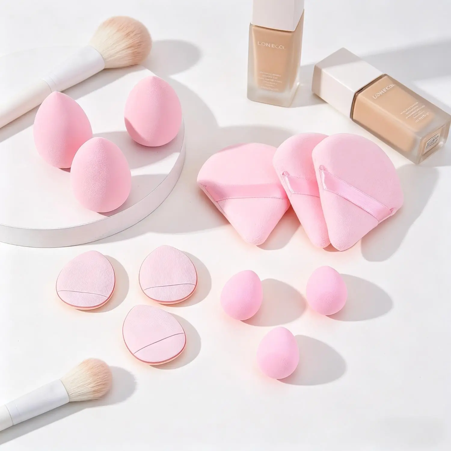3 Sets of Versatile Sponge Makeup Egg Sets. It Can Make The Base Makeup More Even and Comfortable, Avoiding Uneven Application. Applying Makeup By Tapping or Patting Can Make The Makeup Light, Thin, and Breathable, Presenting A Natural Effect