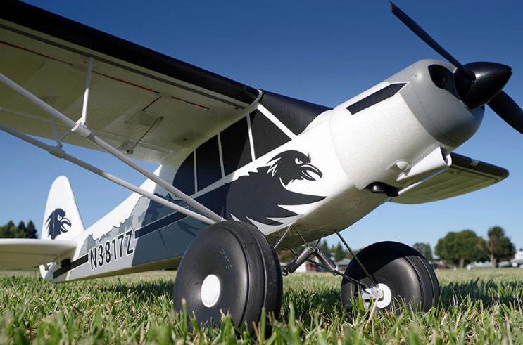 FMS 1700mm PA-18 Super Cub V2 PNP/RTF Gift（RTF = plane, remote, battery, battery charger，PNP = plane only）