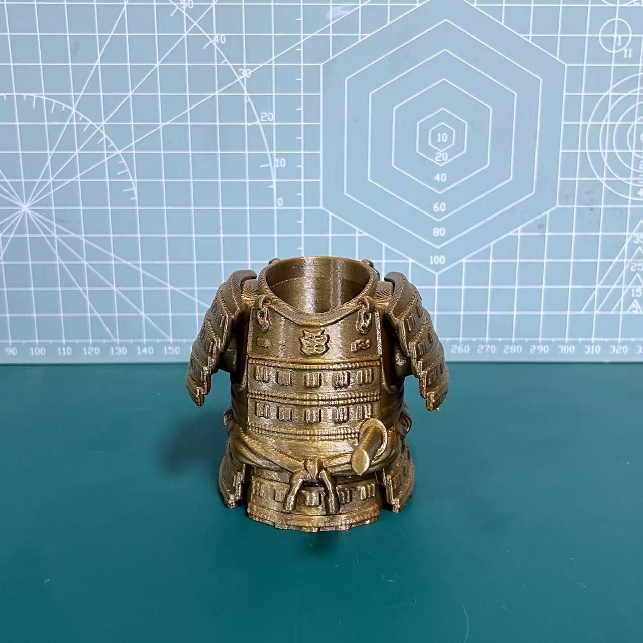 Creative Samurai Armor Pen Holder, Eco-Friendly Pla Material, Cute Desktop Organizer, Perfect Gift for Mother's Day, Halloween, Easter