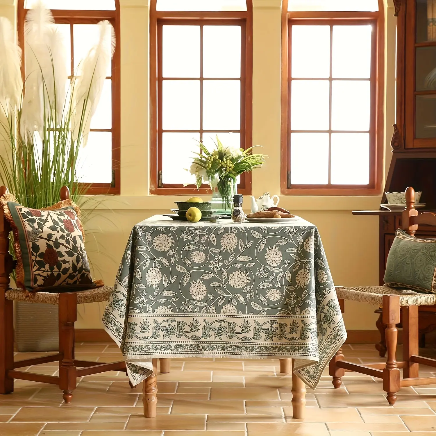 One gray-green rectangular tablecloth, suitable for Thanksgiving and the kitchen, Table Linen