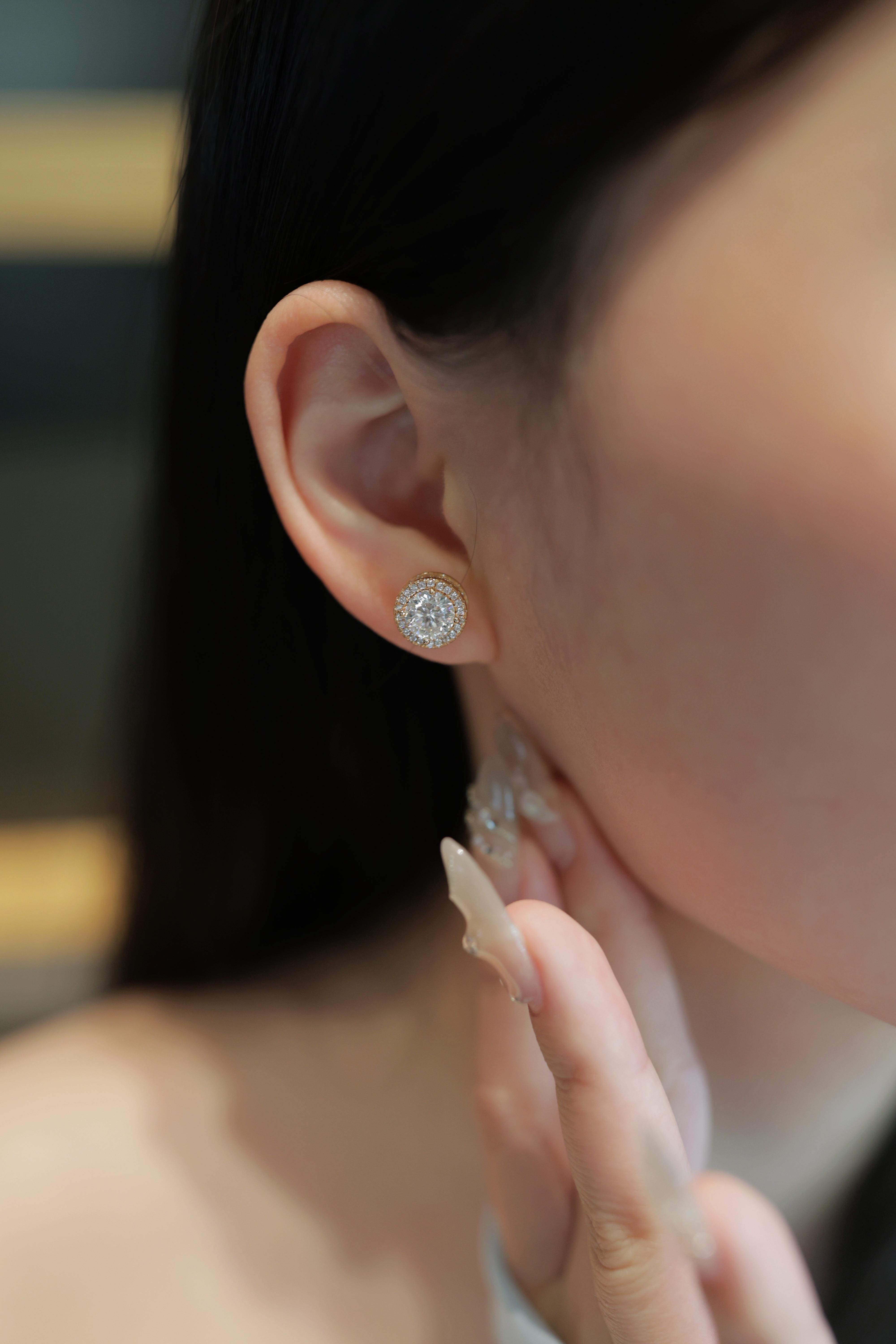 【#409 Must-have】Deluxe Milgrain Set Halo Stud Earrings vvs Synthetic Moissanite Earrings in 925 Sterling Silver Birthday Mother's Day Gift for Men Women Wedding0.1/0.5/1ct