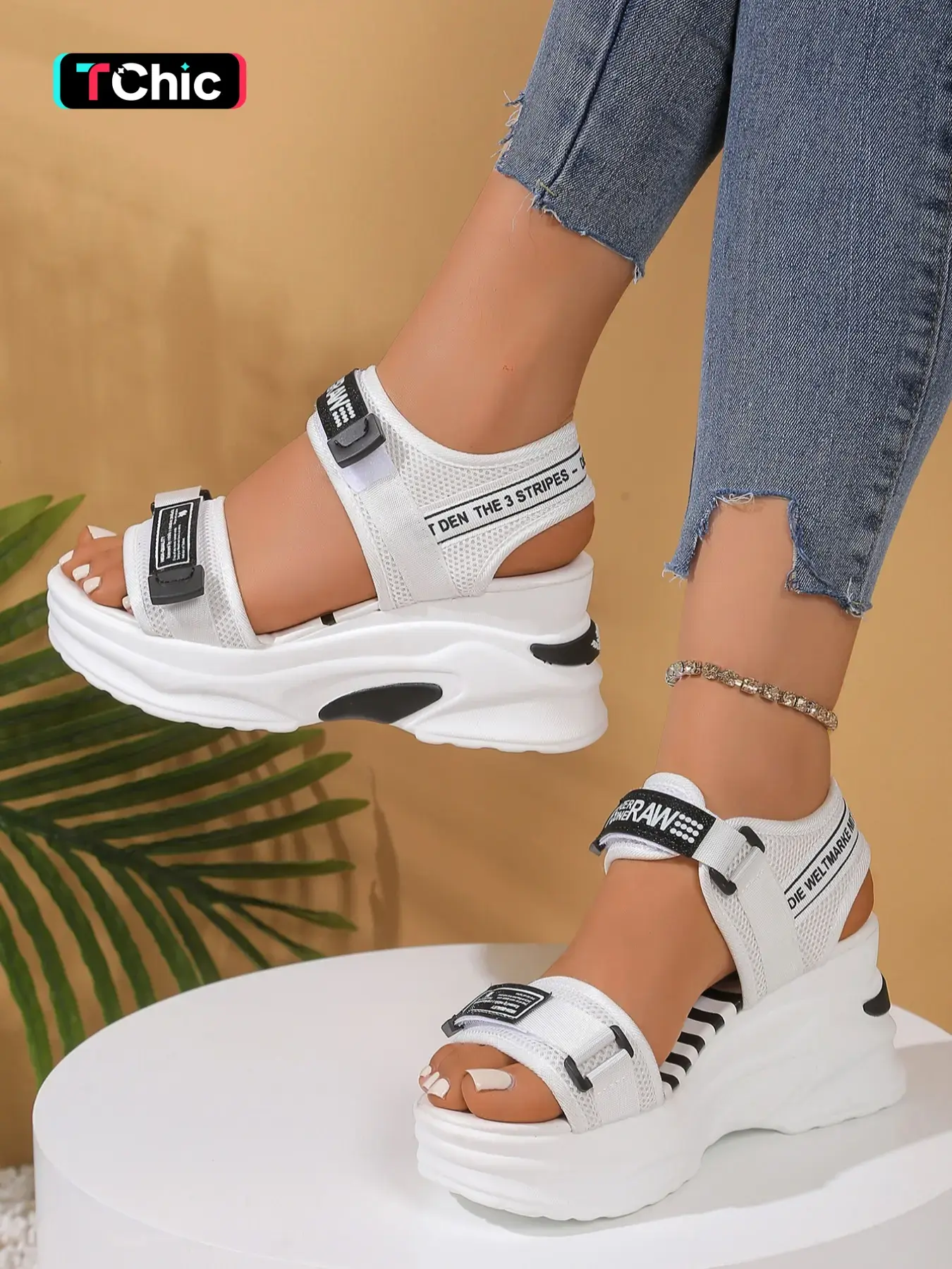 Women's Fashionable Velcro Platform Lightweight Sandals, Casual Comfortable Platform Sandals for Beach Vacation Party Wedding Guest, All-match Commuter Shoes for Work & Daily Wear, Daily Fashion Footwear, Chic Summer Footwear, Summer