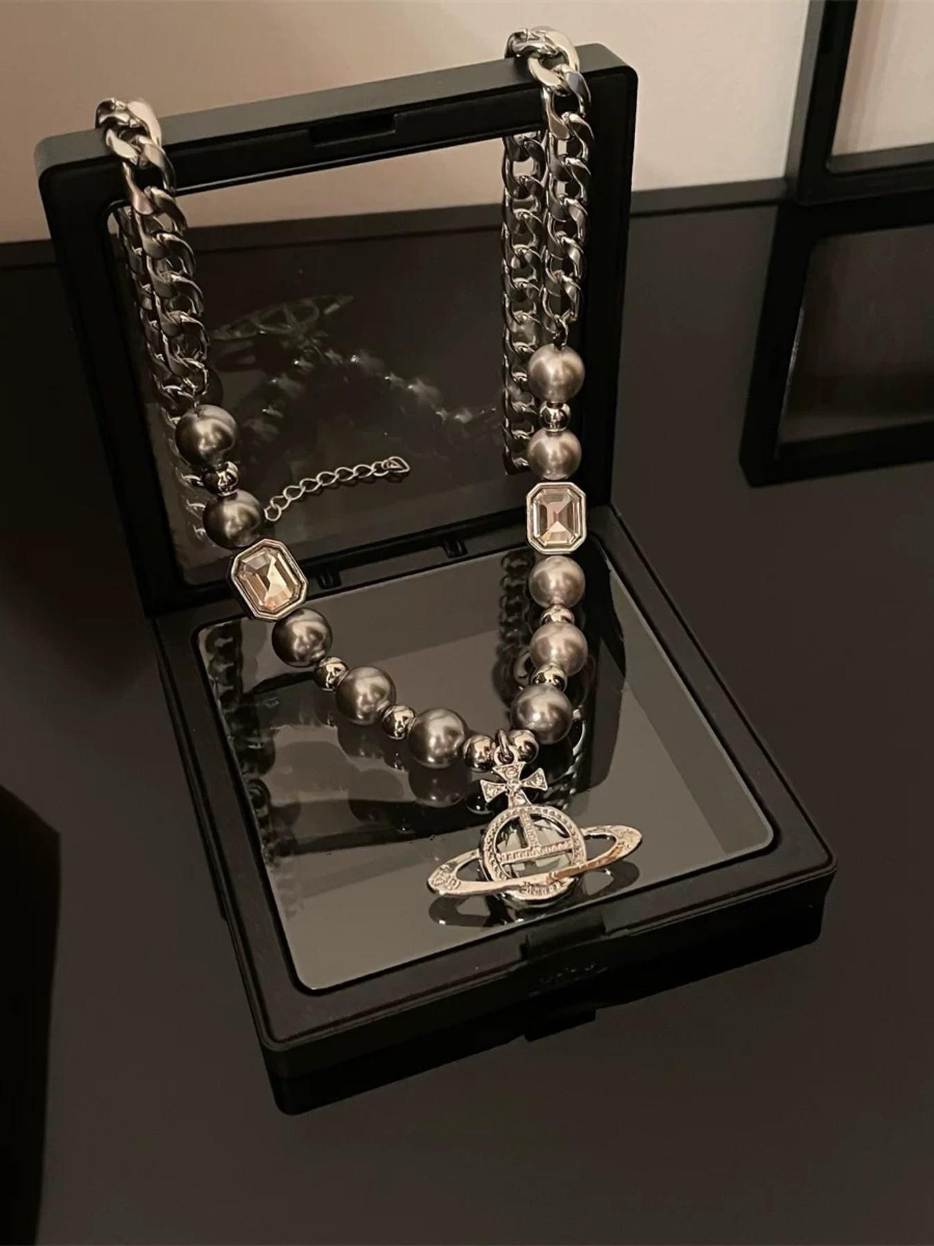 Fashionable Saturn Gray Pearl Pendant Necklace Unisex Hip-Hop Style & Sweater Chain Accessory Charm Necklaces Elevate Everyday Outfits with This Delicate, Trendy Jewelry Gift