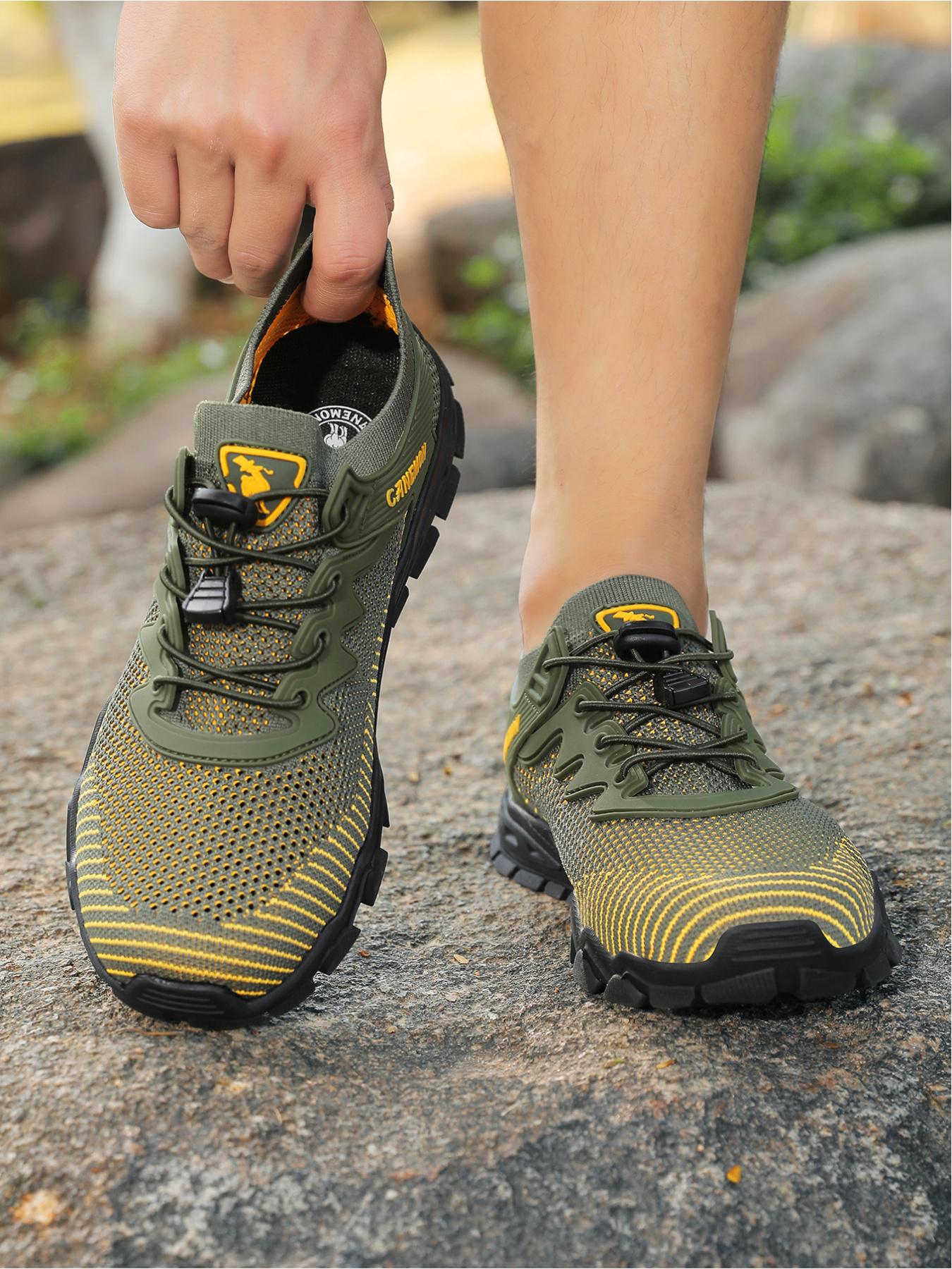 Men's casual sports outdoor shoes, with a breathable, soft, and comfortable upper that wraps around, and a multi-directional tooth pattern on the sole for strong grip. Suitable for hiking, exploring streams, fishing, cycling, and multiple scenarios