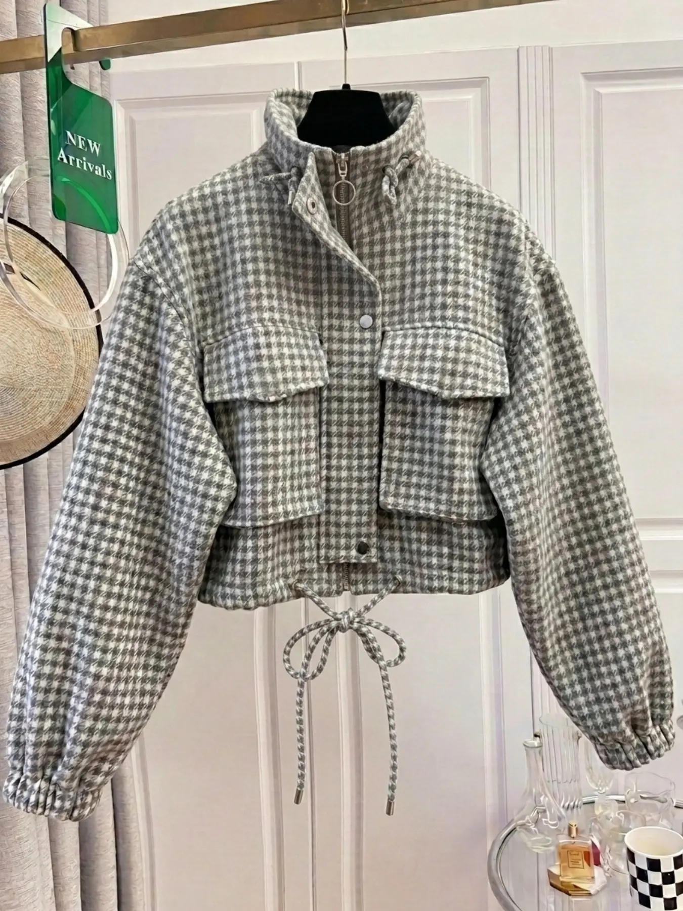 Short Plaid Houndstooth Jacket, Vintage Casual Style, Stand Collar Drawstring Large Pockets, Perfect for Women Daily Commute Weekend Outing
