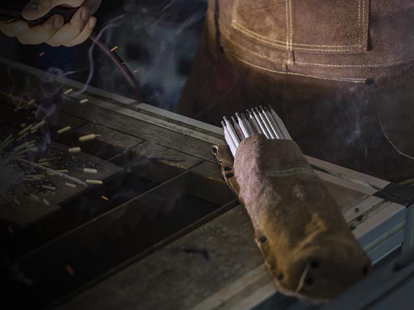 YESWELDER Flame Retardant Cowhide Leather Welding Rod Holder, Thickened Electrodes Rod Bag, Wearable Welding Electrode Storage Can