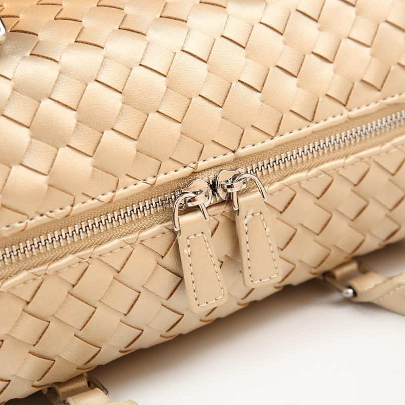 Elegant Woven Boston Bag for Women, Vintage Handbag Pillow Design, Unique Shoulder Crossbody Bag, Stylish and Versatile Accessory