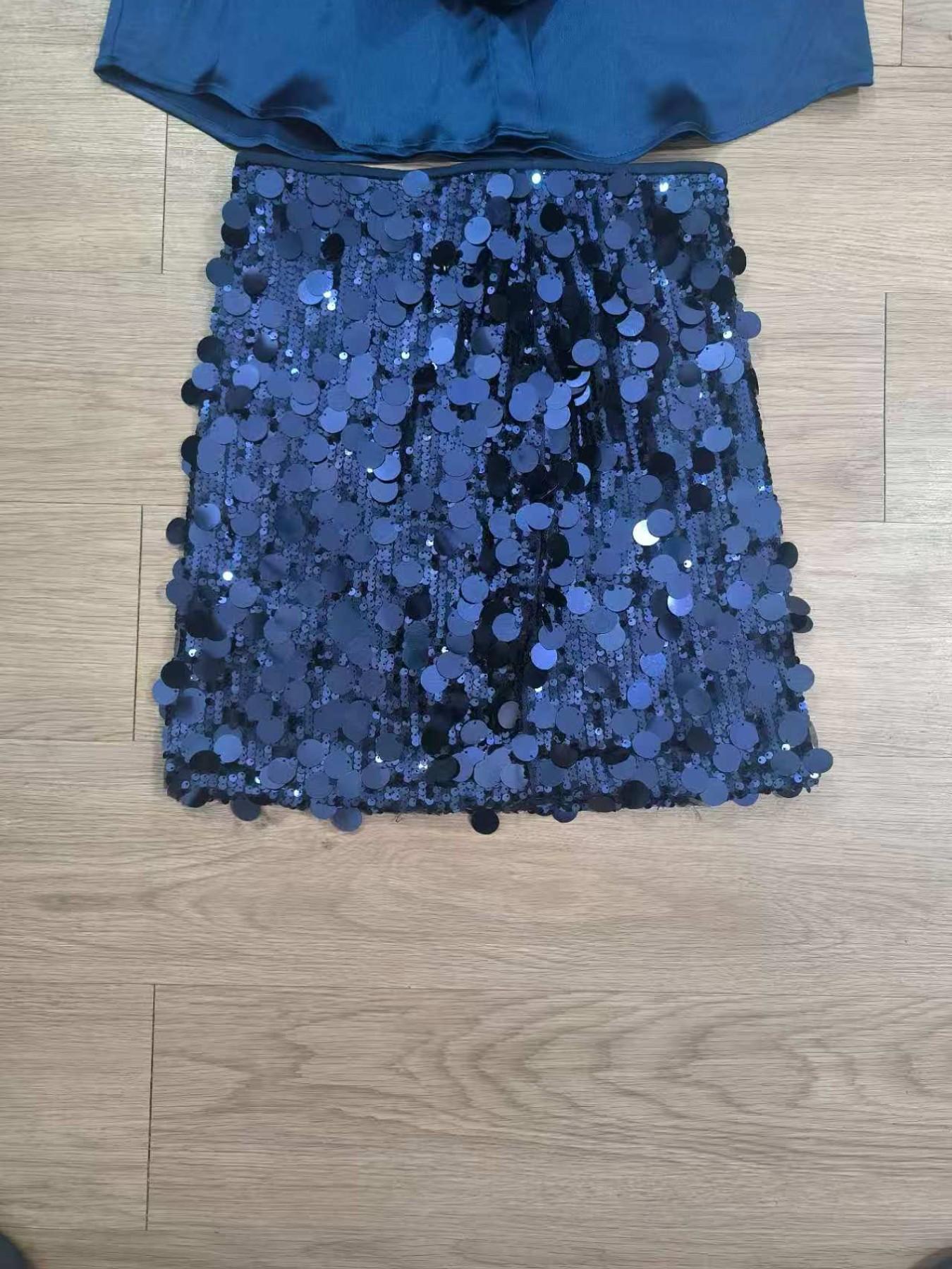 Sparkle High-Waisted Bodycon Skirt, Fitted Design Skirt, Sexy Empress Style Short Dress, Perfect for Parties and Nightouts, Trendy, Stylish, Fashion, Fit and Sparkly