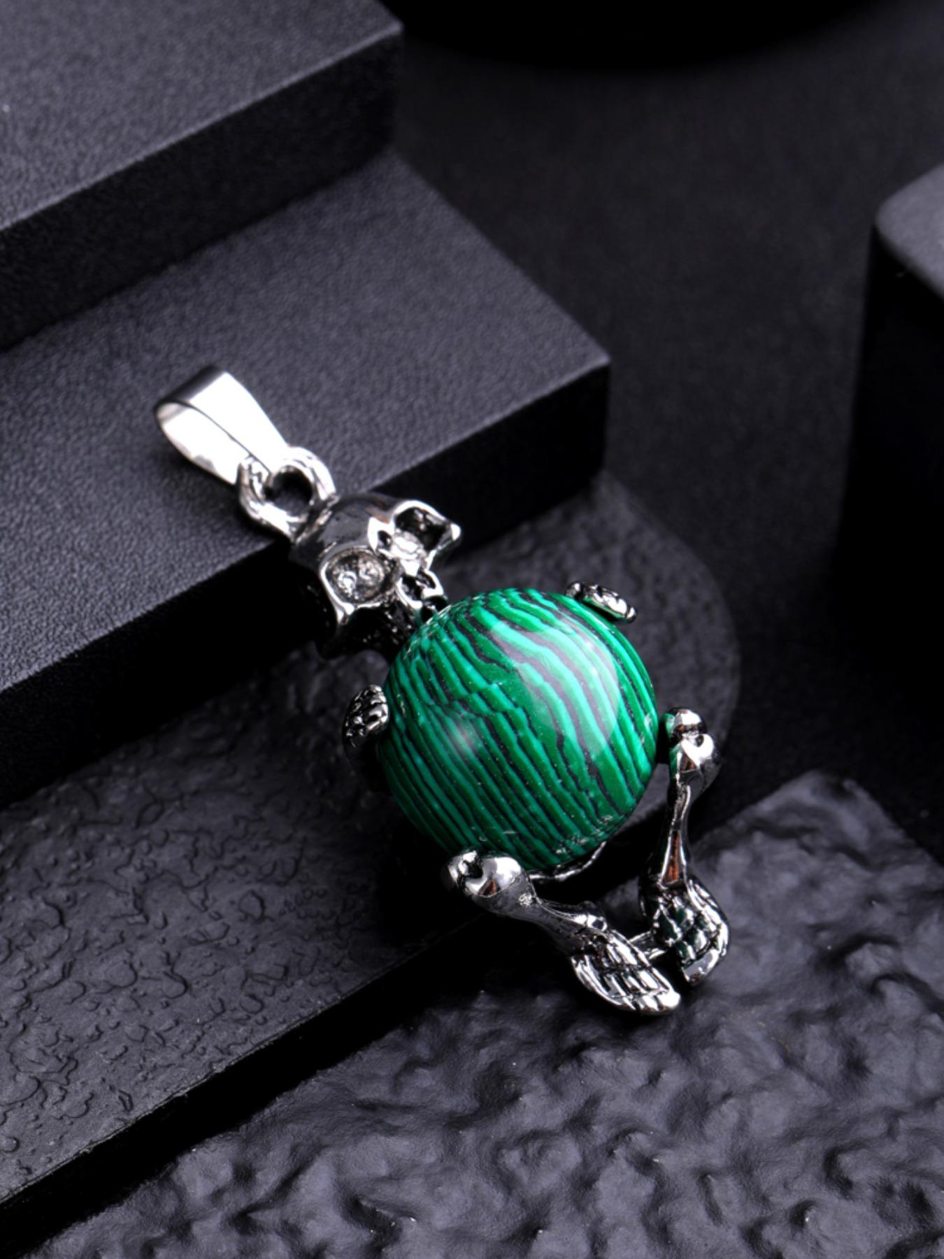 Natural Amethyst Round Bead Pendant Necklace, Bold Skull Design, Unique Fashion Accessory, Trendy European Style Jewelry