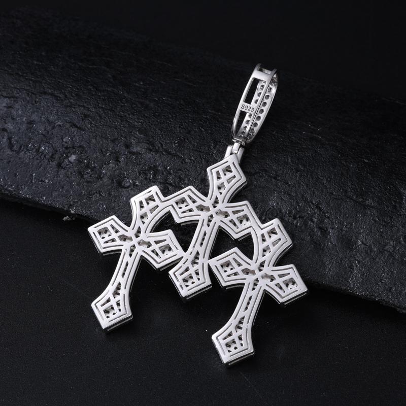【P632】Triple Cross Pendant S925 Sterling Silver Synthetic Moissanite Pendant Necklace Cross Pendant Fashion Suitable for Men and Women Hip Hop Rap Jewelry Halloween