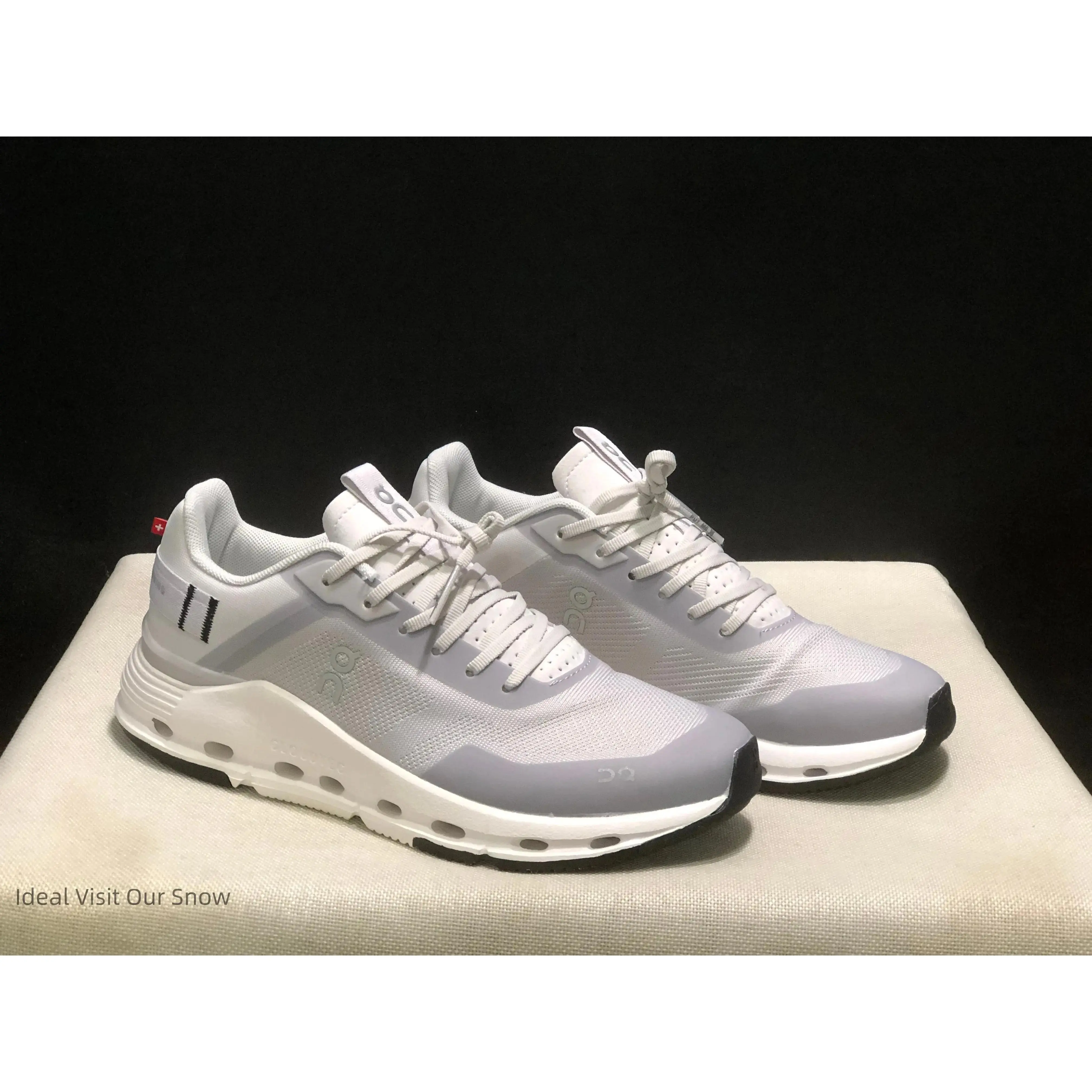 Unisex Matching Hollow Cushion Mesh Sneakers, White Light Grey Contrast Two Tone Versatile Gym Travel Casual Footwear