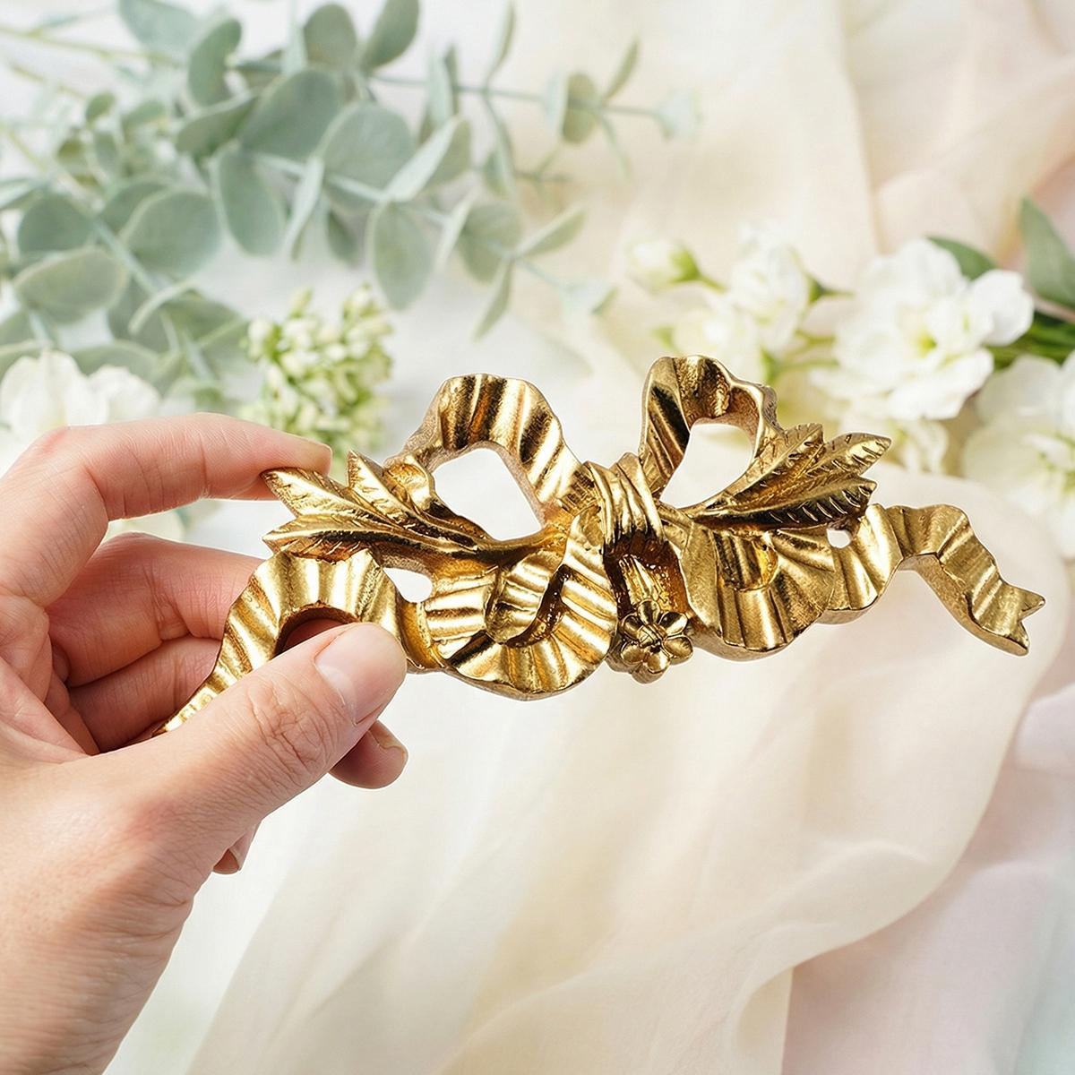 Resin Bow Wall Decor, Vintage & Silver Color, Home Living Room, Study, Bedroom, Restaurant, Hotel Wall Decoration