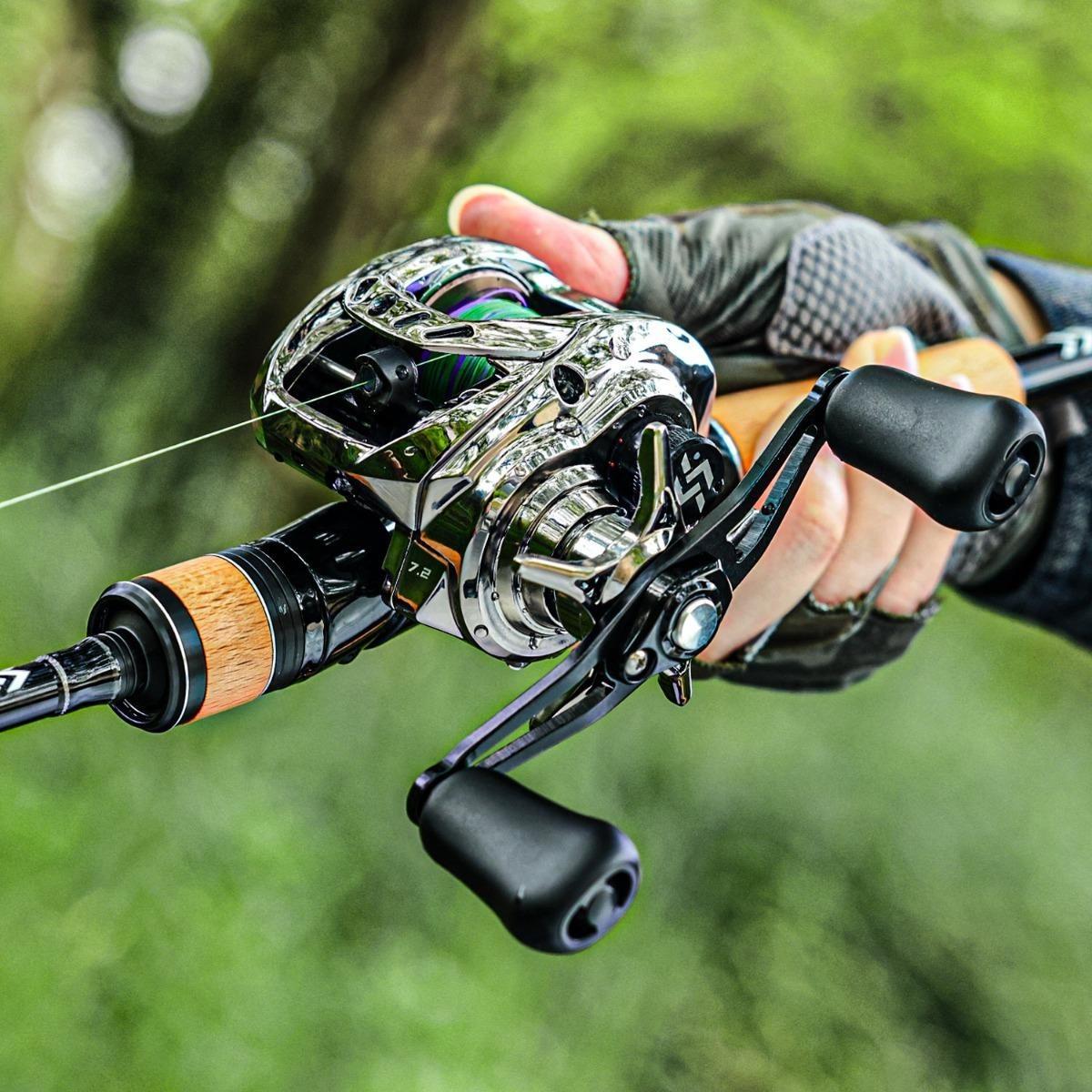 Baitcasting Fishing Reel Ultralight 4+1BB/6+1BB 7.2:1/7.1:1 Gear Ratio DC Baitcaster Reel Smooth and Sensitive, Fishing Reel for Freshwater Saltwater Fishing Baitcasting Fishing Reel Ultralight 4+1BB/6+1BB 7.2:1/7.1:1 Gear Ratio DC Baitcaster Reel Smooth and Sensitive, Fishing Reel for Freshwater Saltwater Fishing