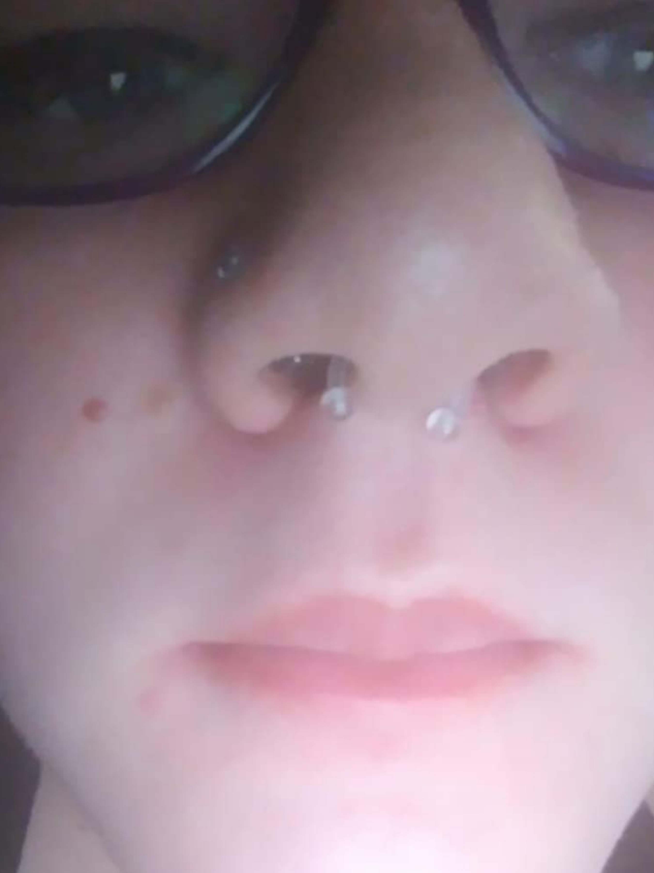 Clear Nose Rings & Studs - Plastic Nose Piercing Retainers - 16g, 20g - Clear Cartilage Earrings & Lip Piercing Retainer