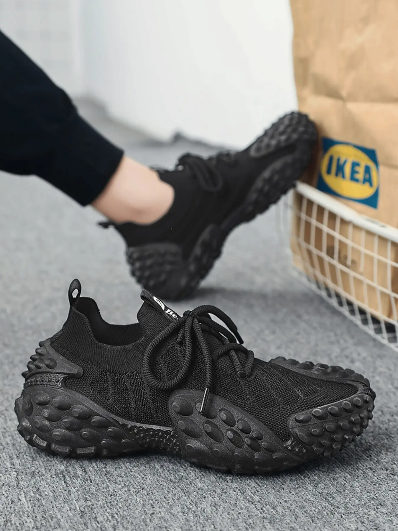 Men's Retro Breathable Flyknit Athletic Casual Sports Thick Soled Sneakers, Durian Sole, Thick Sole Height Boost, Ideal for Summer and Daily Use, Sporty Style