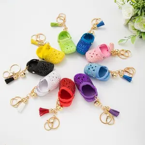 2026 New Creative Clog-Style Shoe Keychain, Mini Slipper Charm, Cute Decorative Pendant for Keys & Backpack