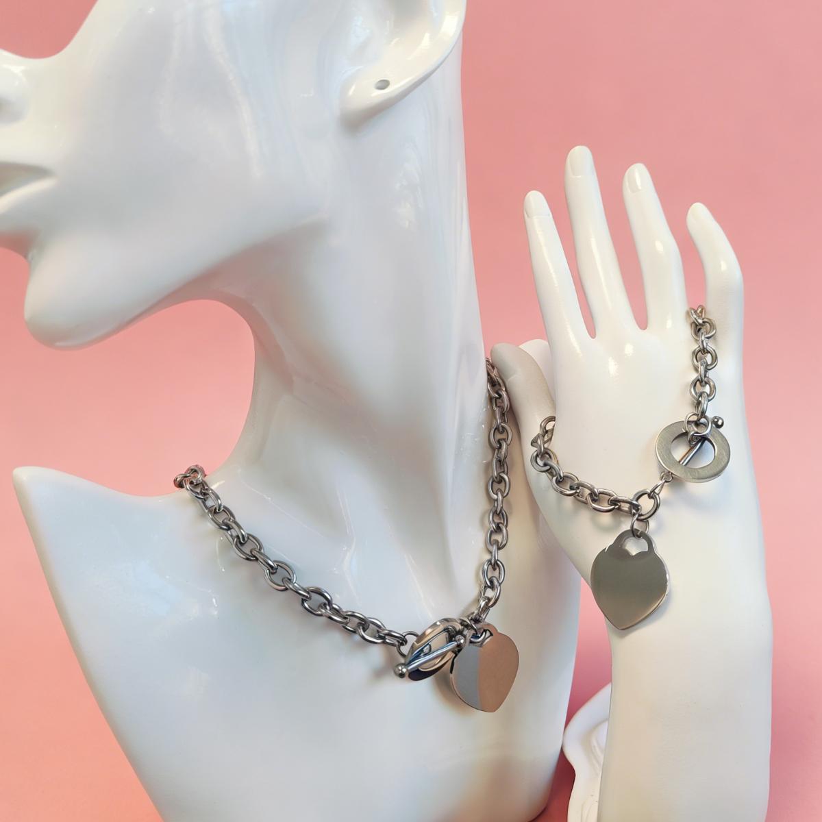Vintage Timeless Heart Necklace Bracelet Set For Women Men Viral Classic Minimalist Chunky Chain Jewelry Kit Daily Stackable Accessory Y2K Dark Academia Neutral Aesthetic Unisex Matching Gift Set For Girlfriend Friend Office Outfit Layering