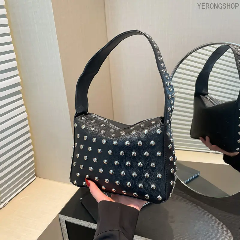 Women’s Punk‑Style Studded Decor Satchel Handbag, Solid‑Color High‑Quality Chain Crossbody Shoulder Purse, Trendy Versatile Casual Bag for Daily Commuting & Everyday Outings korean style Touch Screen Fleece Winter Set knit cotton comforter living room