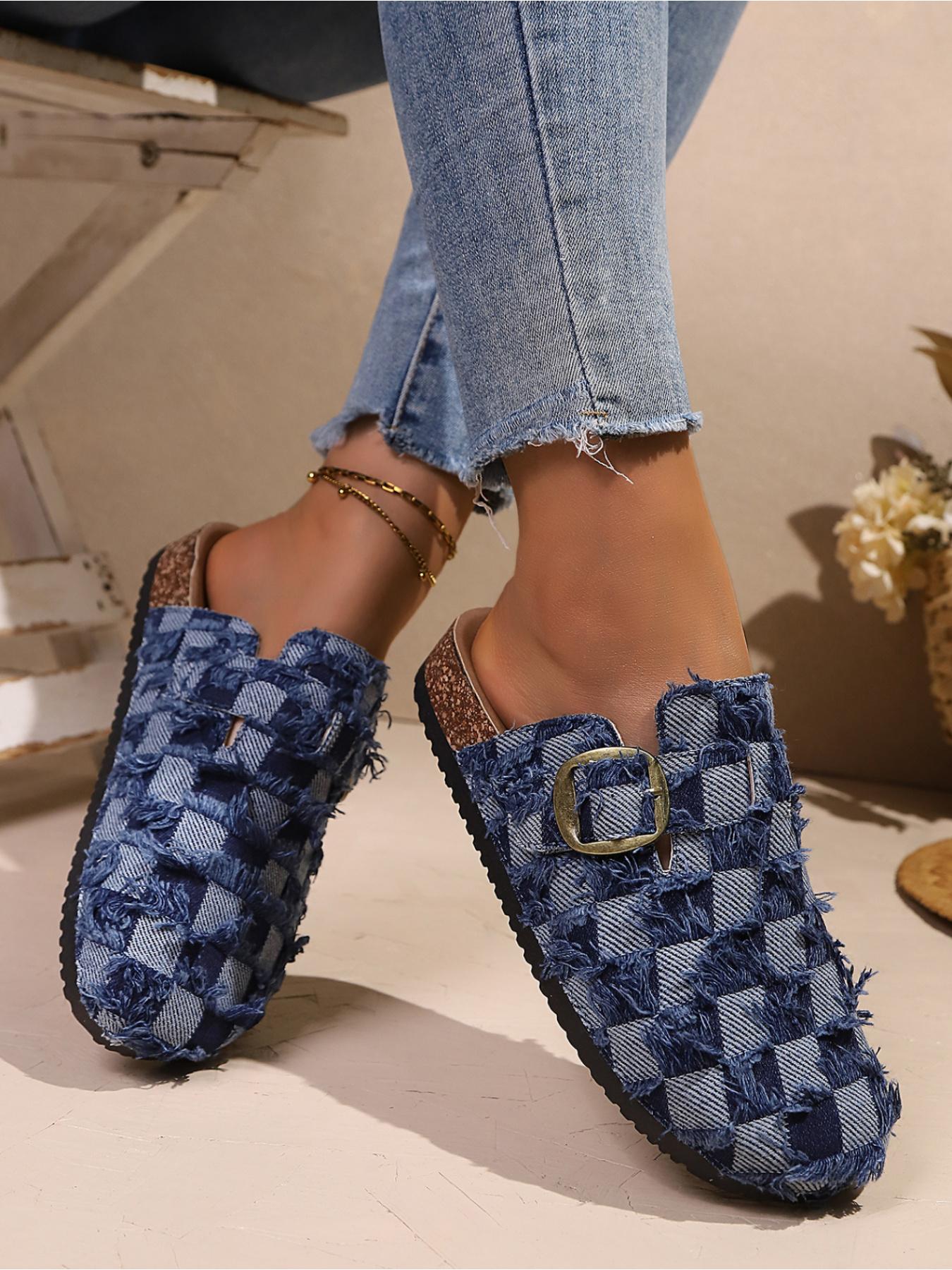 2026 New Women's Frayed Denim Checkered Mules, Vintage Distressed Plaid Closed Toe Clogs, Comfortable Slip On Slides for Summer OutdoorWomen's Black White Checkered Denim Mules, Frayed Distressed Plaid Buckle Strap Clogs, Casual Closed Toe Slides for All