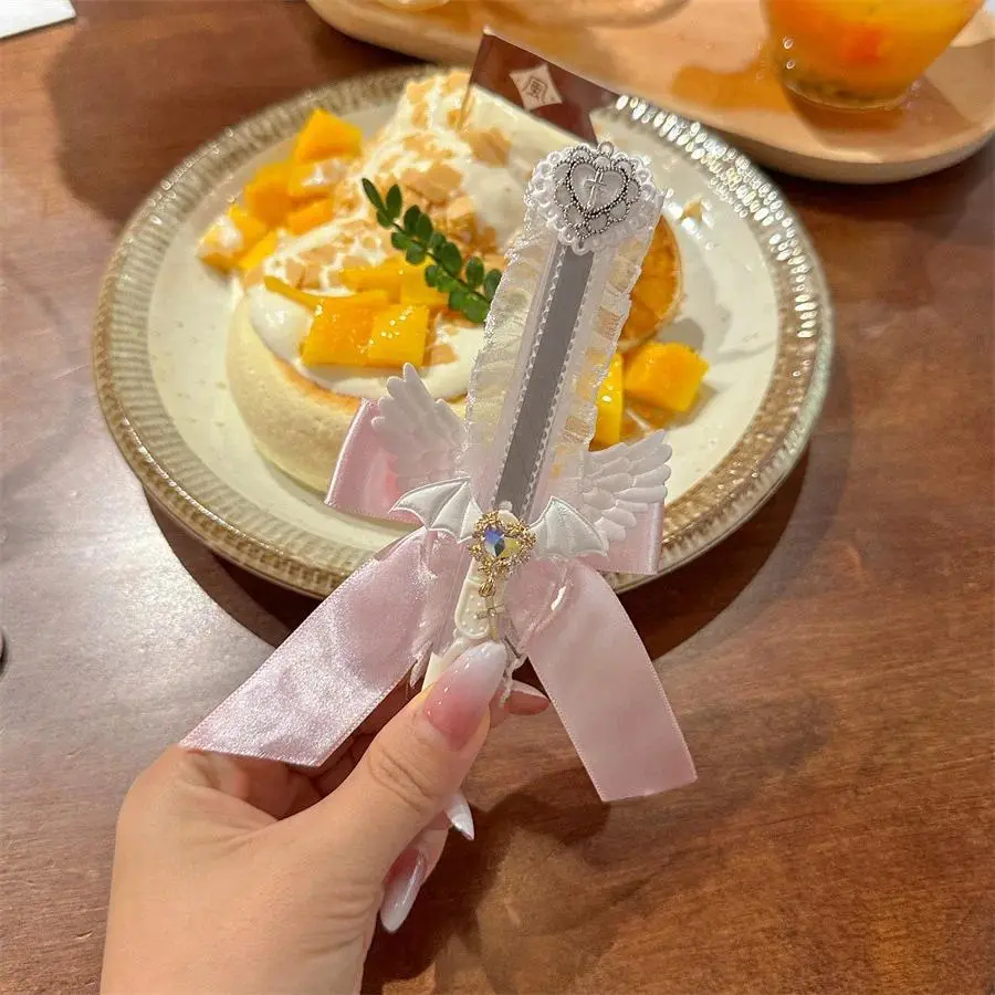 1 Piece Sweet Pink Utility Knife Korean Y2K Wings Bow Heart Style Box Cutter Scrapbook Paper Cutter Student Portable Cute Knife