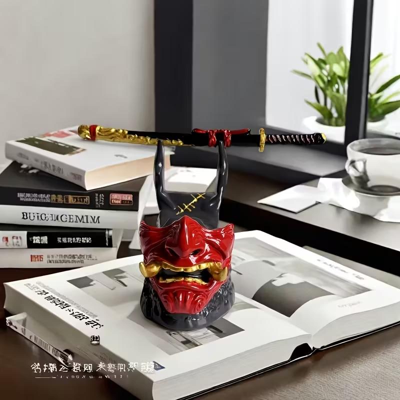 1pc Game Controller Stand, Suitable for Home and Office Phone Holder, Universal Phone Holder, Cell Phone Holder, Store Counter Decoration, Christmas Gift for Gamers and Horror Movie Fans, Unique Gaming Accessory, Exquisite Design