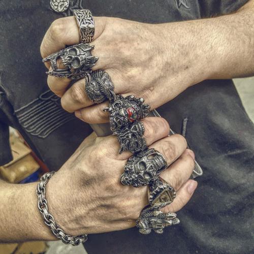 GTHIC God Of War Ares Stainless Steel Skull Ring for Men Women Gothic Jewelry Gift Size 7-13 Durability