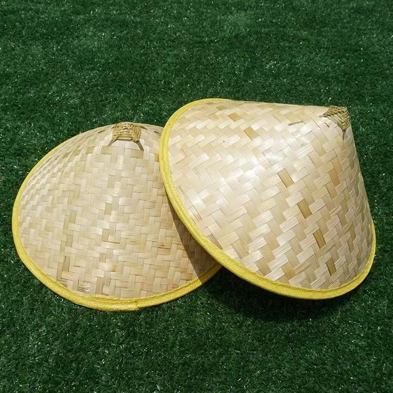 Wide Brim Bamboo Straw Hat, Woven Sun Hat for Men and Women, Lightweight Outdoor Work Hat for Gardening, Fishing, Farming, Travel and Sun Protection
