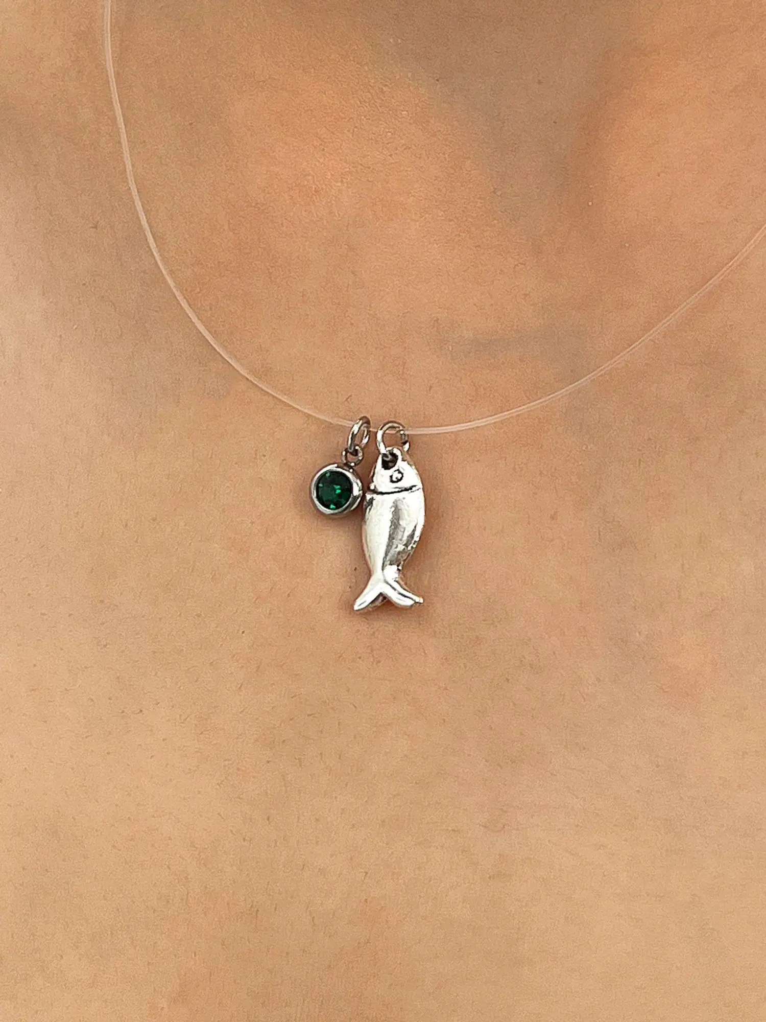 Invisible Fish Line Pendant Necklace for Women, Minimalist Zircon Fish Charm, Simple Fine Collar Chain Jewelry