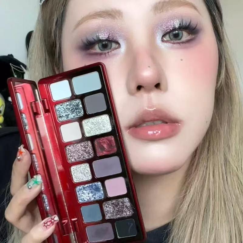 Cheeryep 16 Color Eyeshadow Palette, Shimmer Superflash Glitter Plate, Qianyan Eye Shadow Stage Cosplay Makeup, Smokey Eye Look, Chameleon Effect, Long-Lasting Wear Eyemakeup