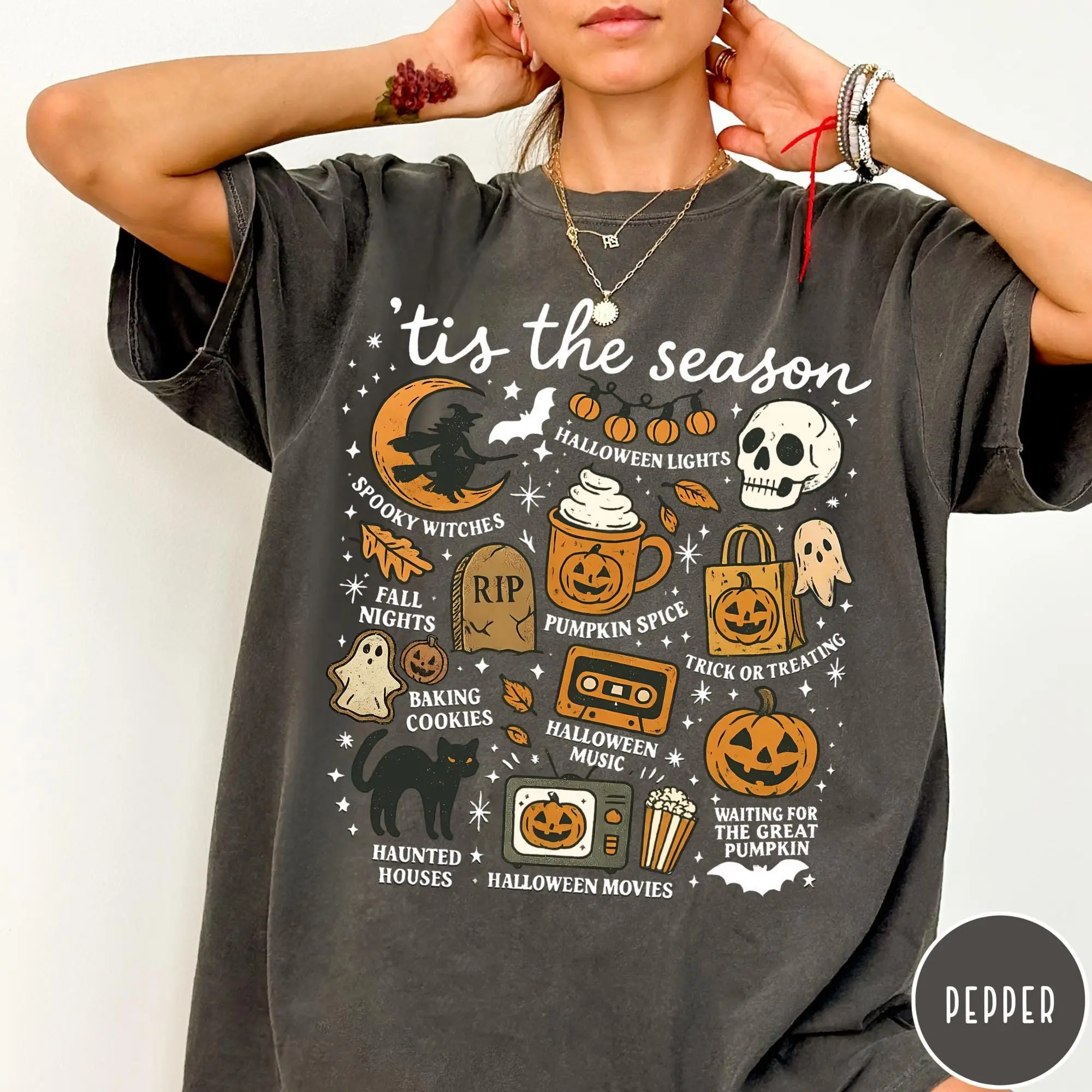 Vintage Halloween Shirt, Tis' the Season, Retro Halloween Aesthetic, Women's Halloween Shirt, Pumpkin Witch Graphic Tee